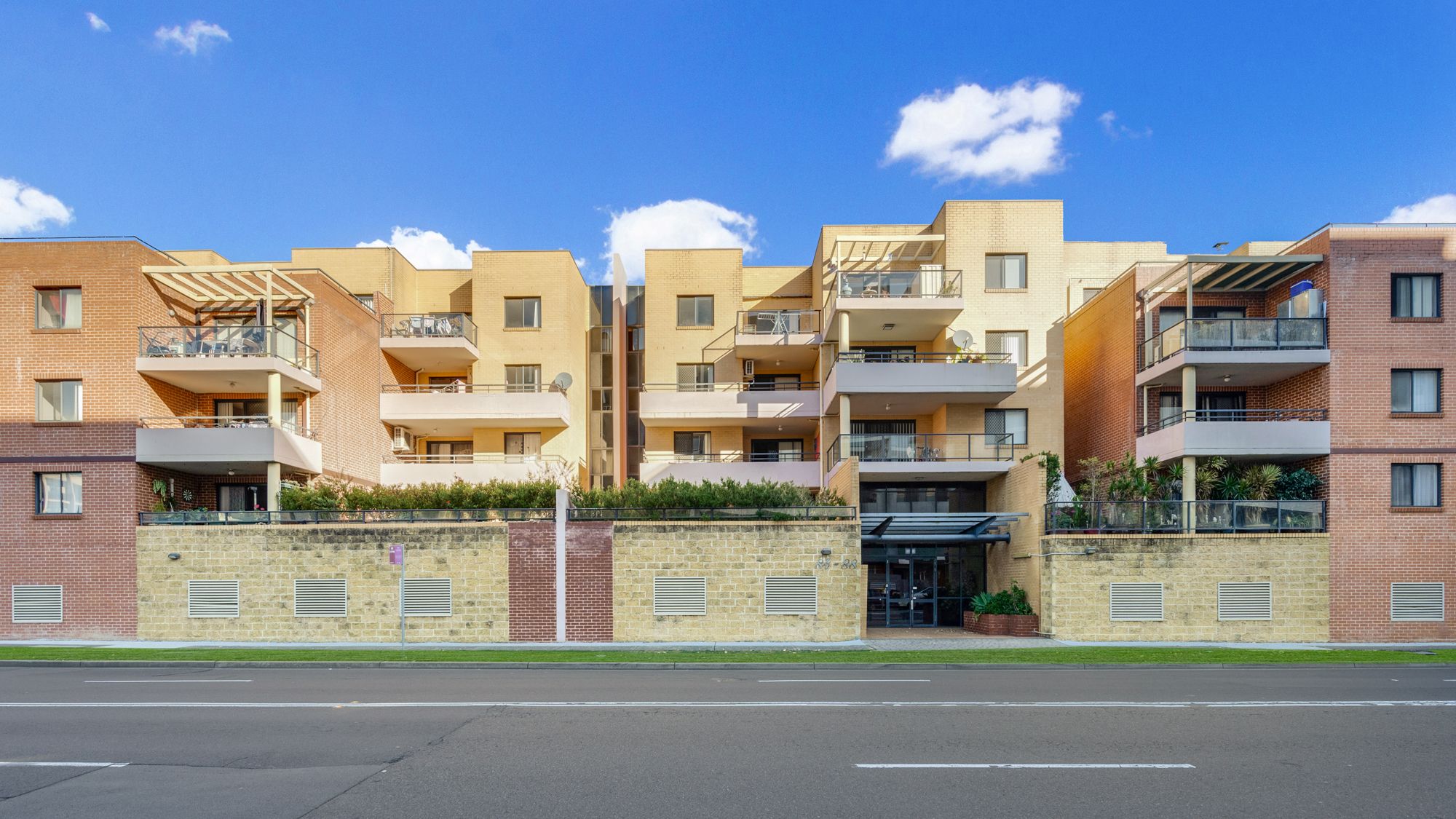 84 Campbell Street, Liverpool NSW 2170