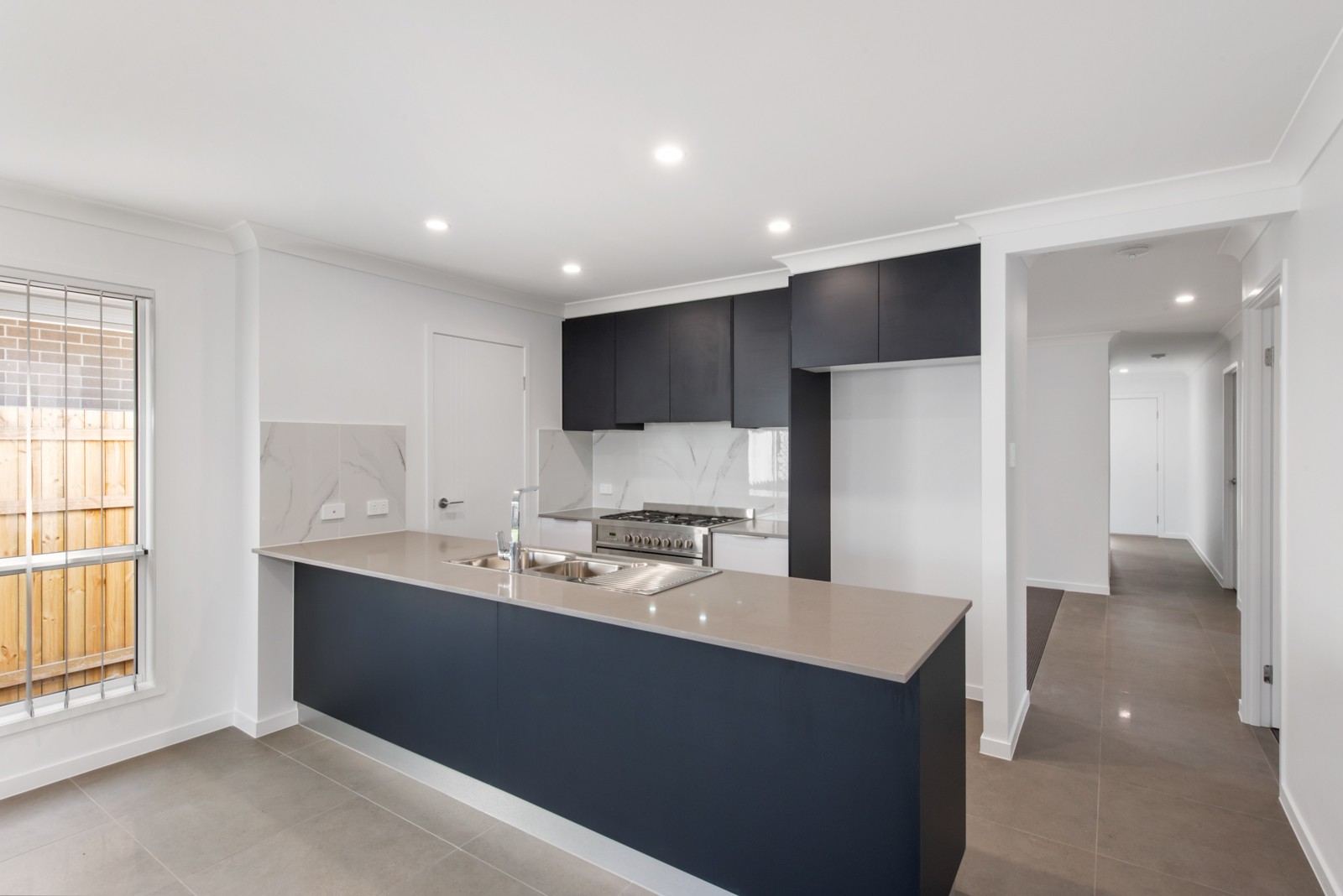 62 Rohl Road, Walloon, QLD 4306