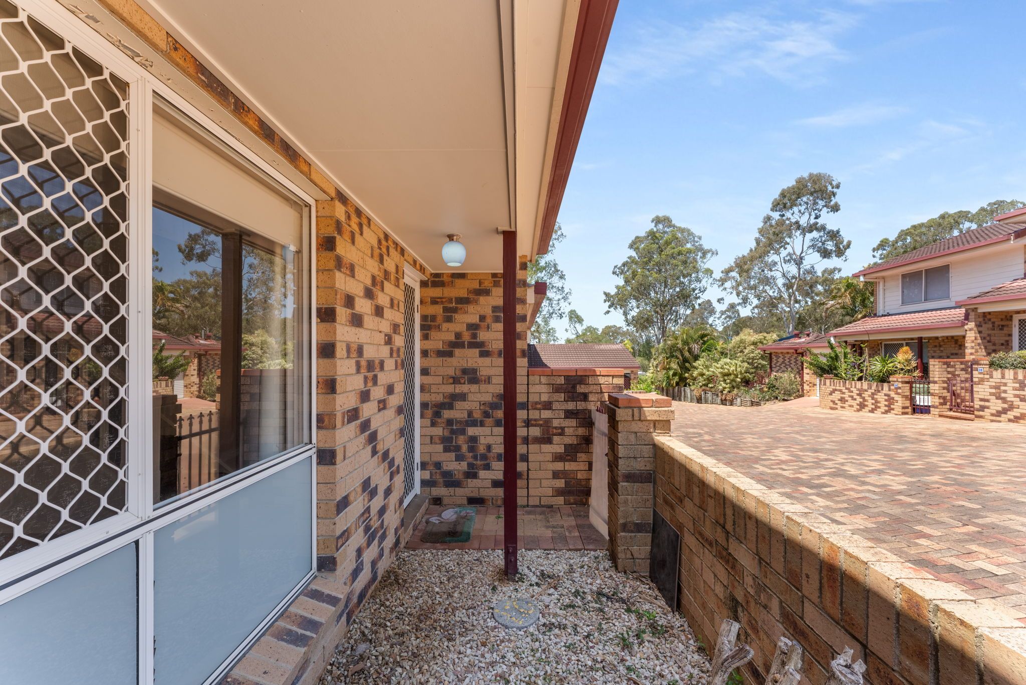 27/3809 Pacific Highway — photo 16 of 16