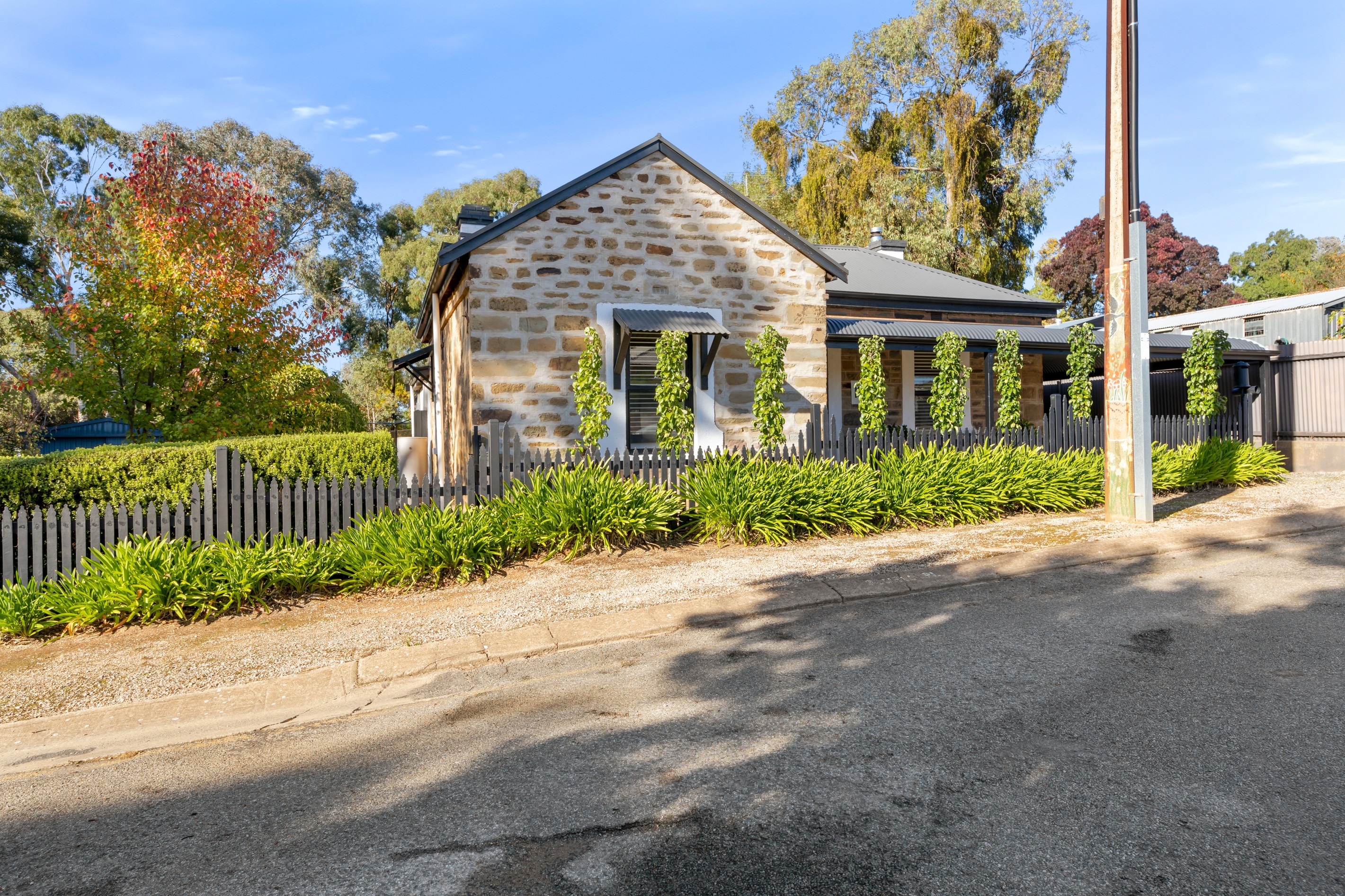 9 Powell Place, Clare, SA 5453