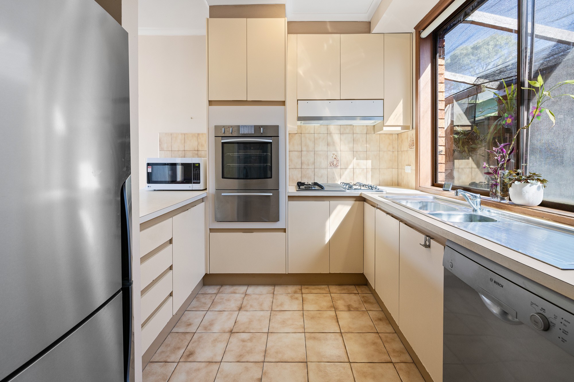 11 Lamb Grove, Hoppers Crossing, VIC 3029