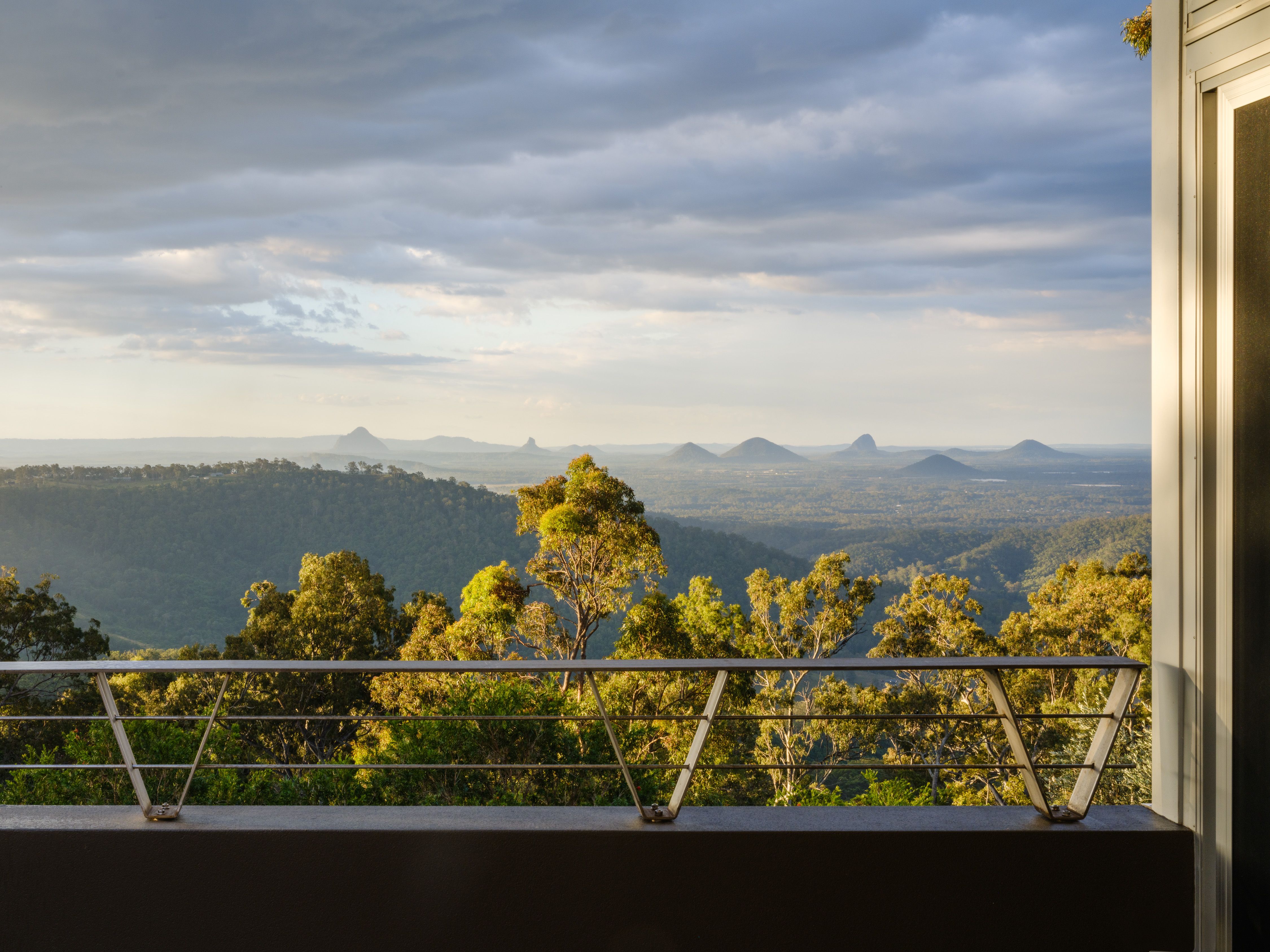 Architectural Masterpiece with Panoramic Glasshouse Mountain Views — photo 28 of 28