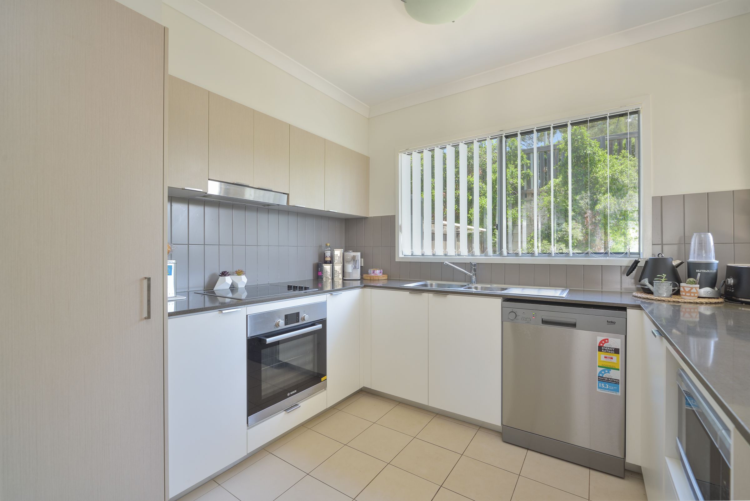 41/2 Ringuet Close, Glen Eden, QLD 4680