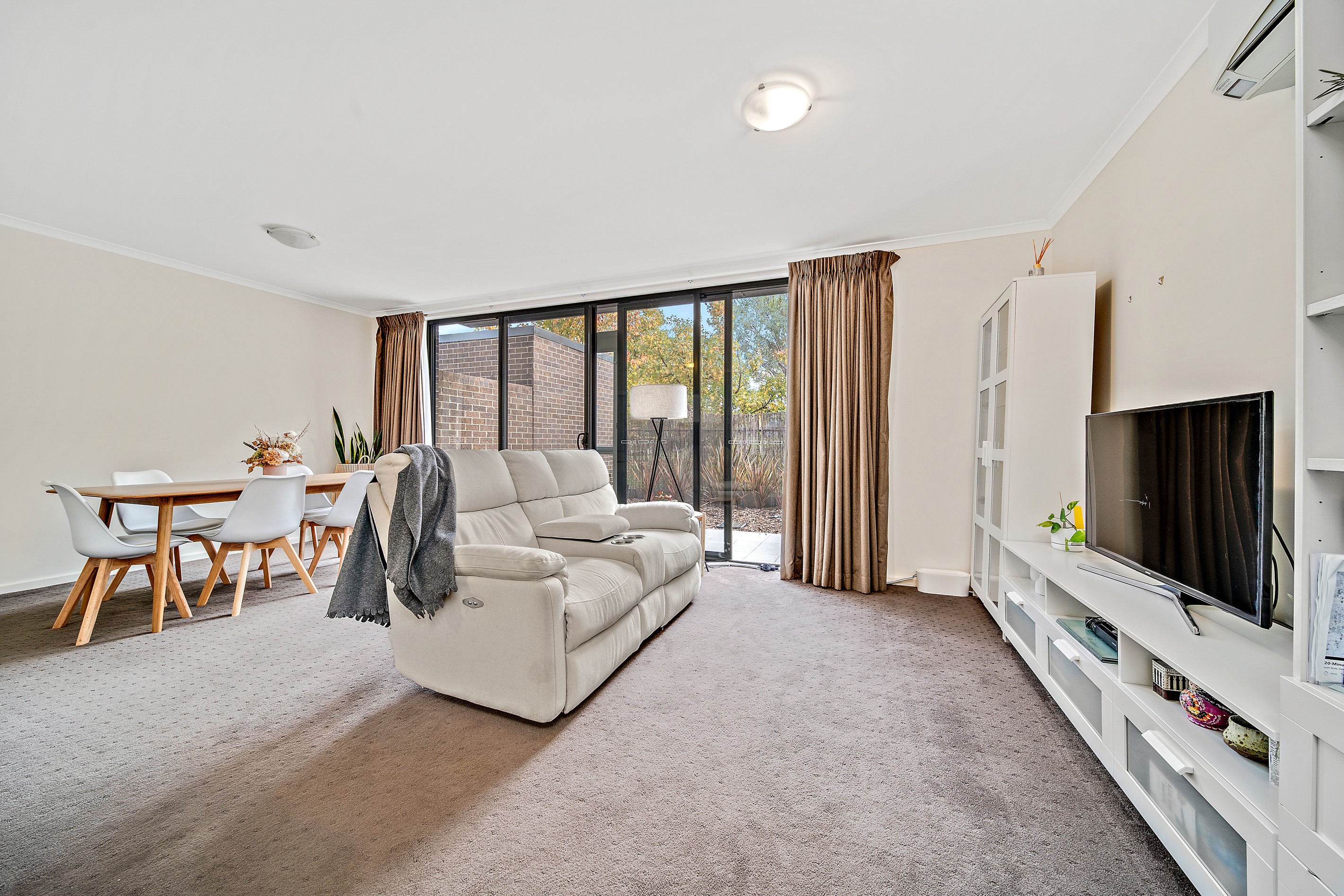 1/18 Devonport Street, Lyons, ACT 2606