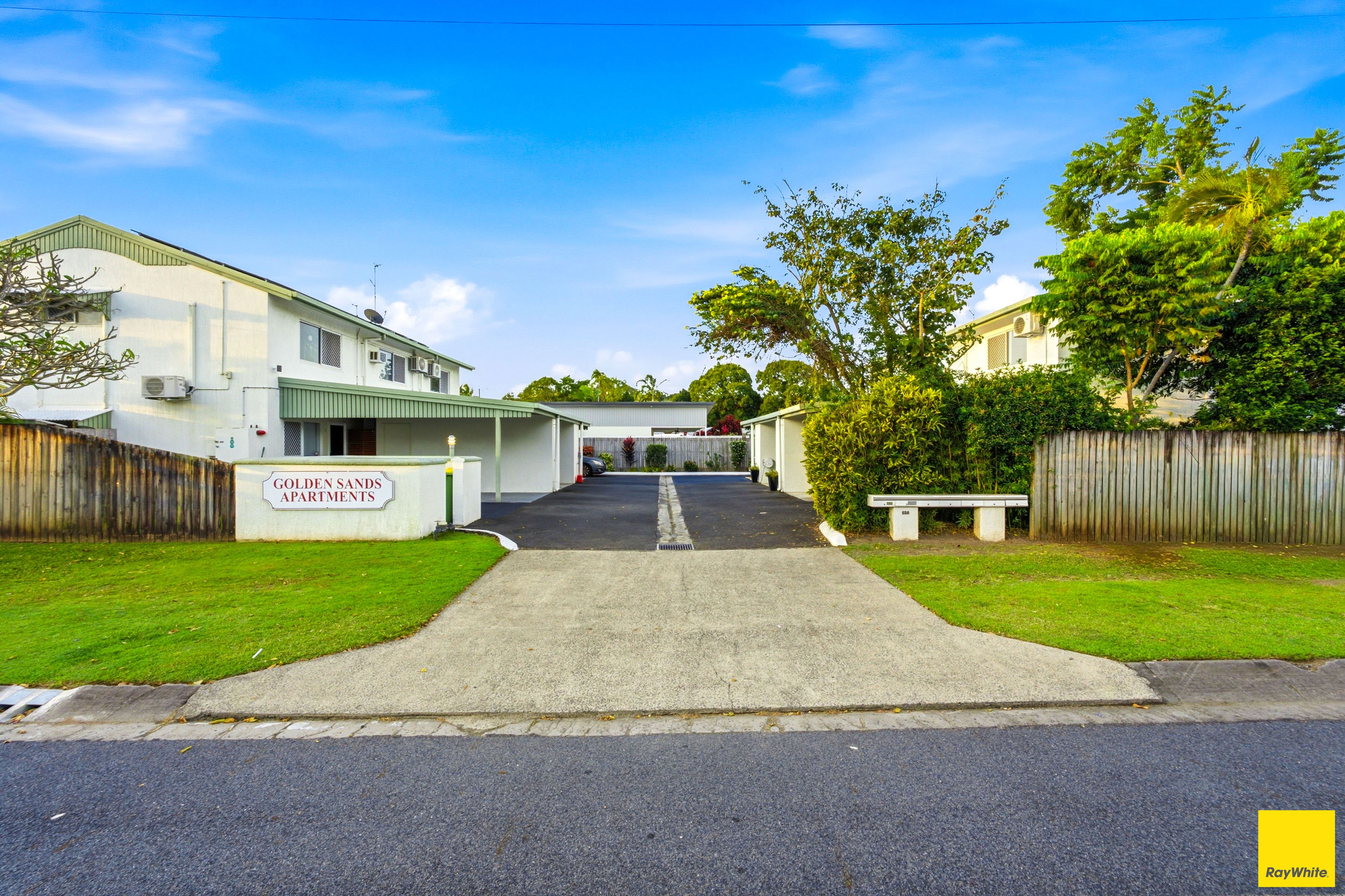 2/528 Varley Street — photo 11 of 13