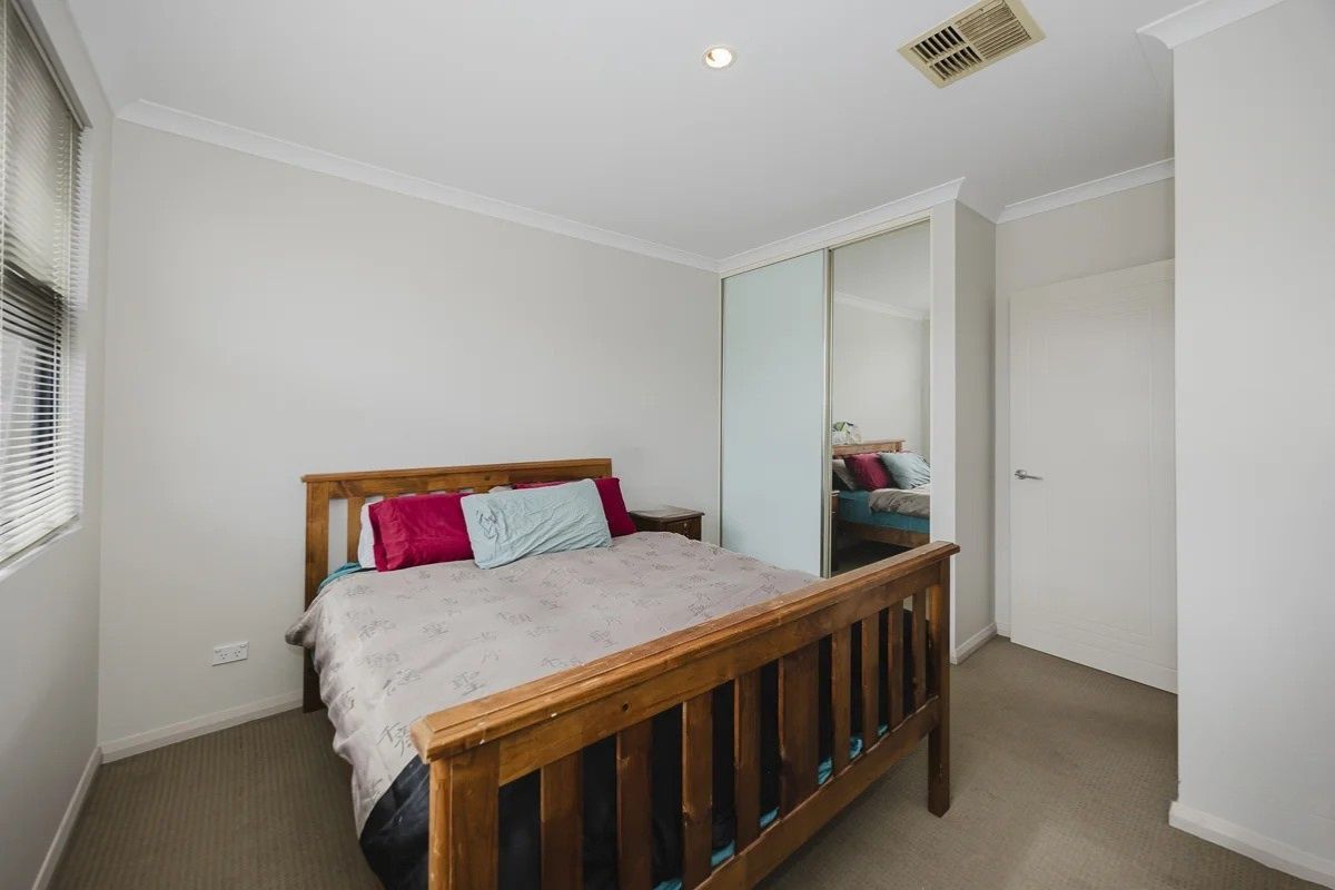 104C Keymer Street — photo 14 of 27