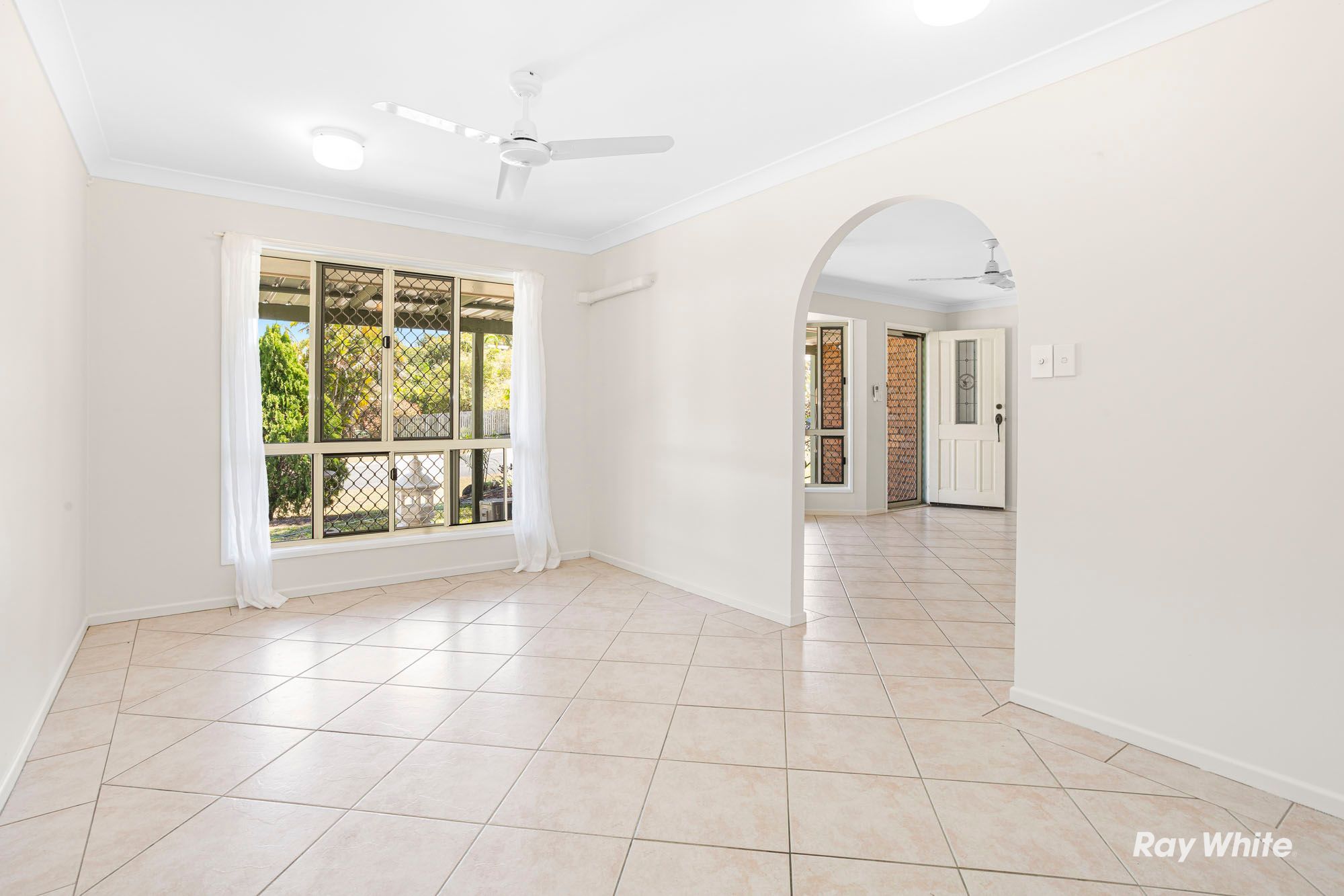 2-4 Temingi Place — photo 5 of 21