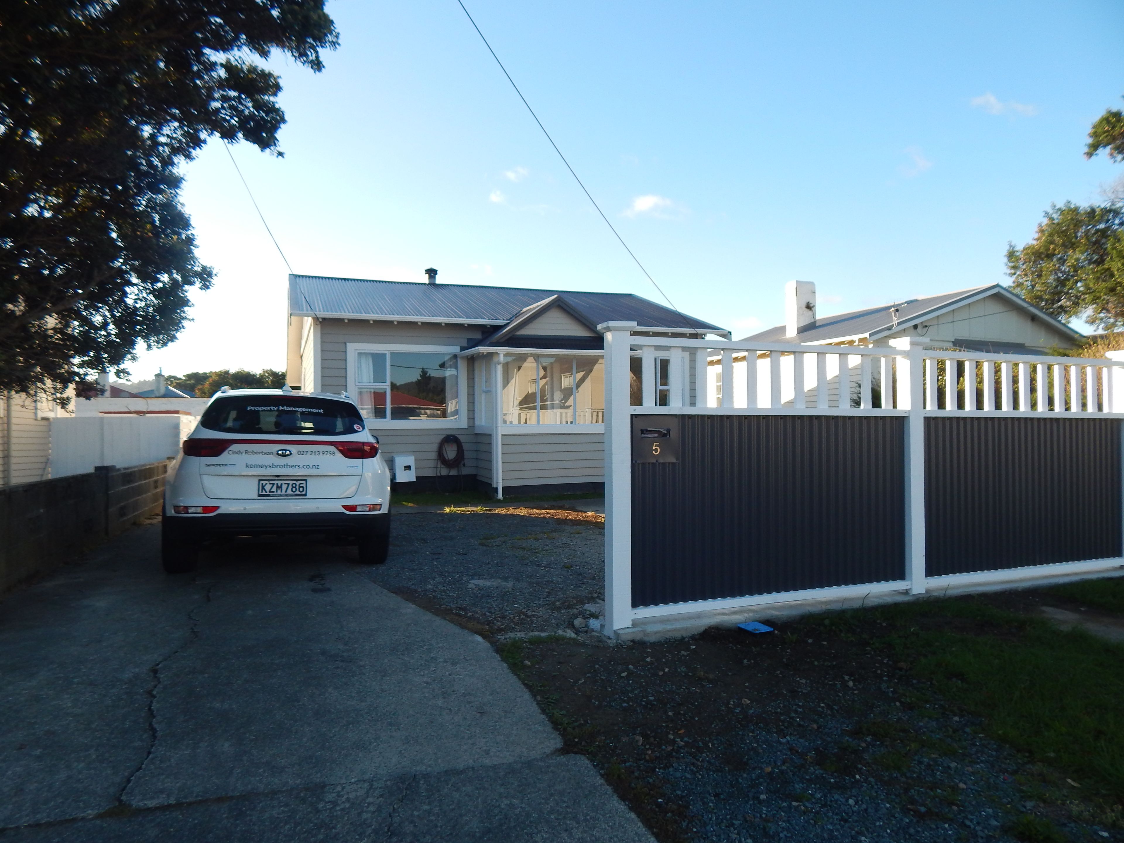 5 Elizabeth Street, Moera, Lower Hutt City