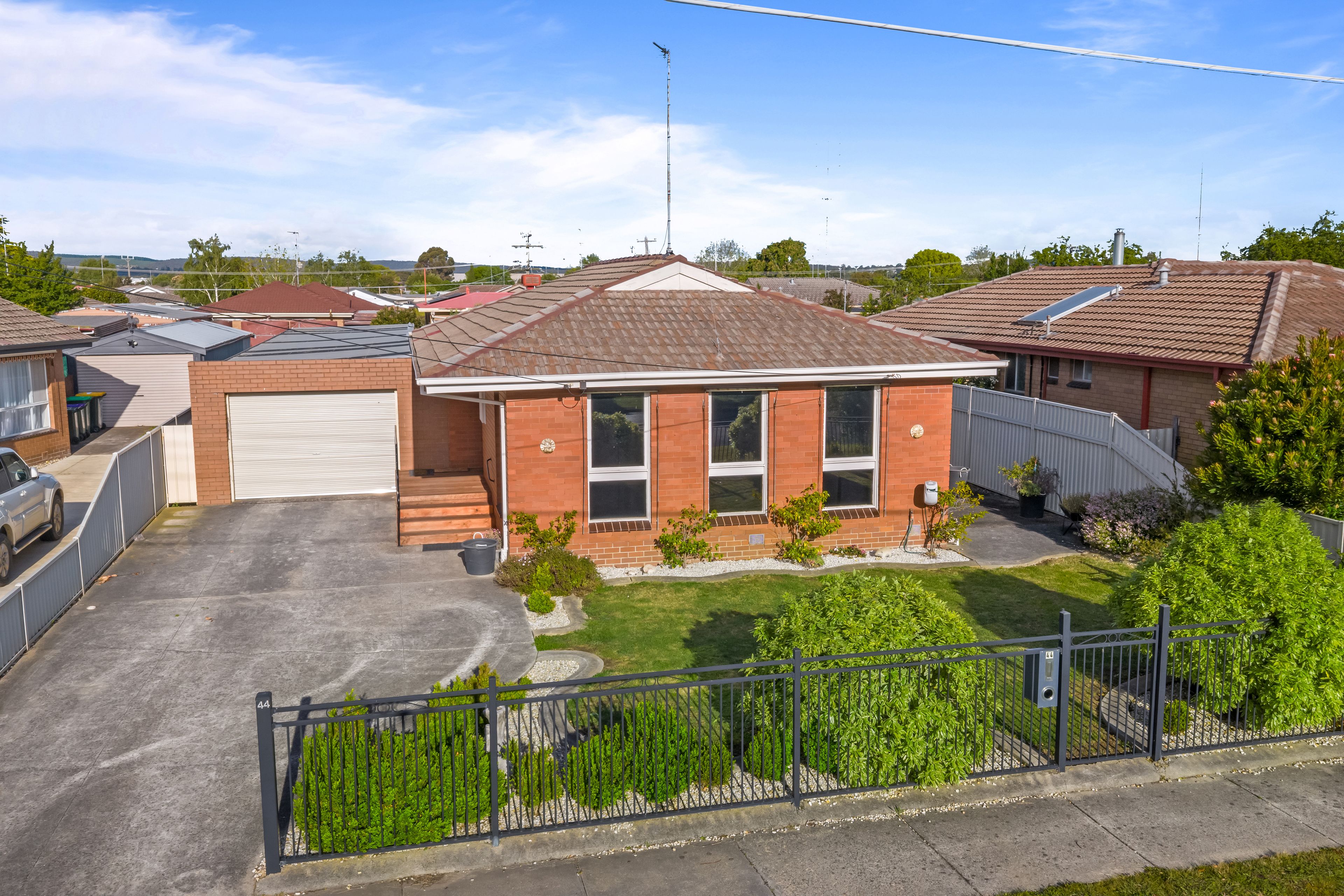 44 Webbcona Parade , Wendouree VIC 3355