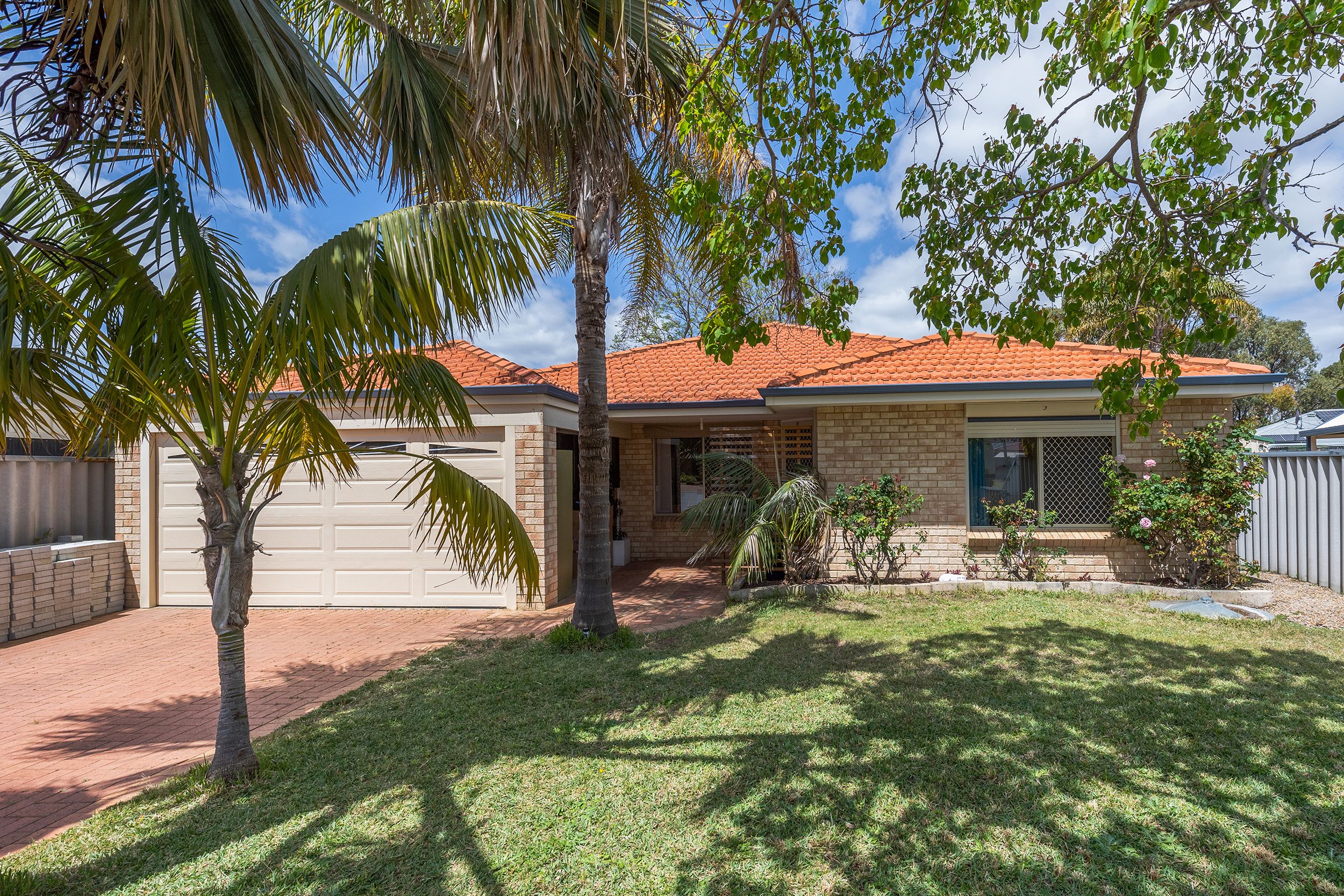 20 Glencoe Place, Cooloongup, WA 6168