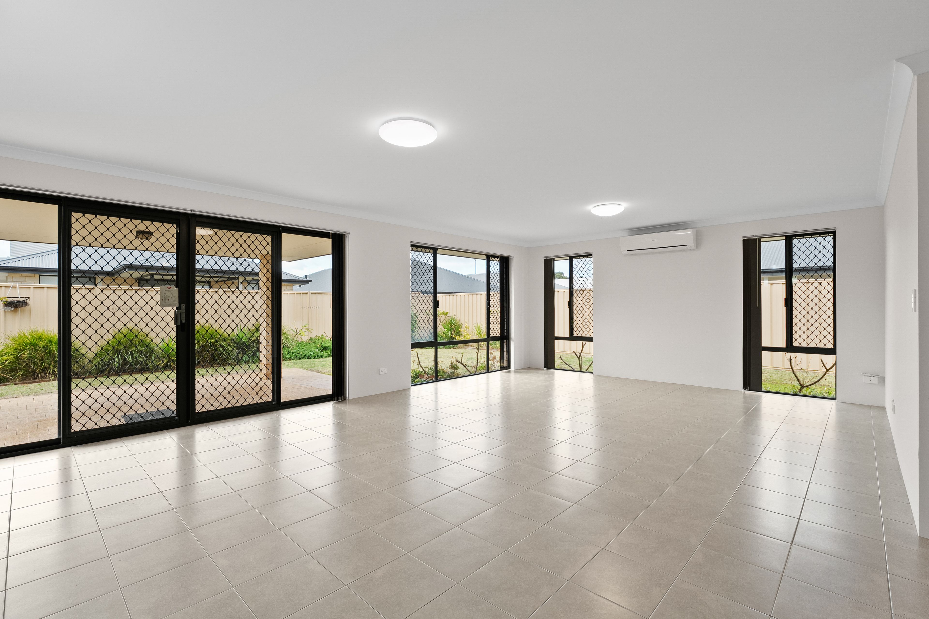 18 Southport Drive, Baldivis, WA 6171