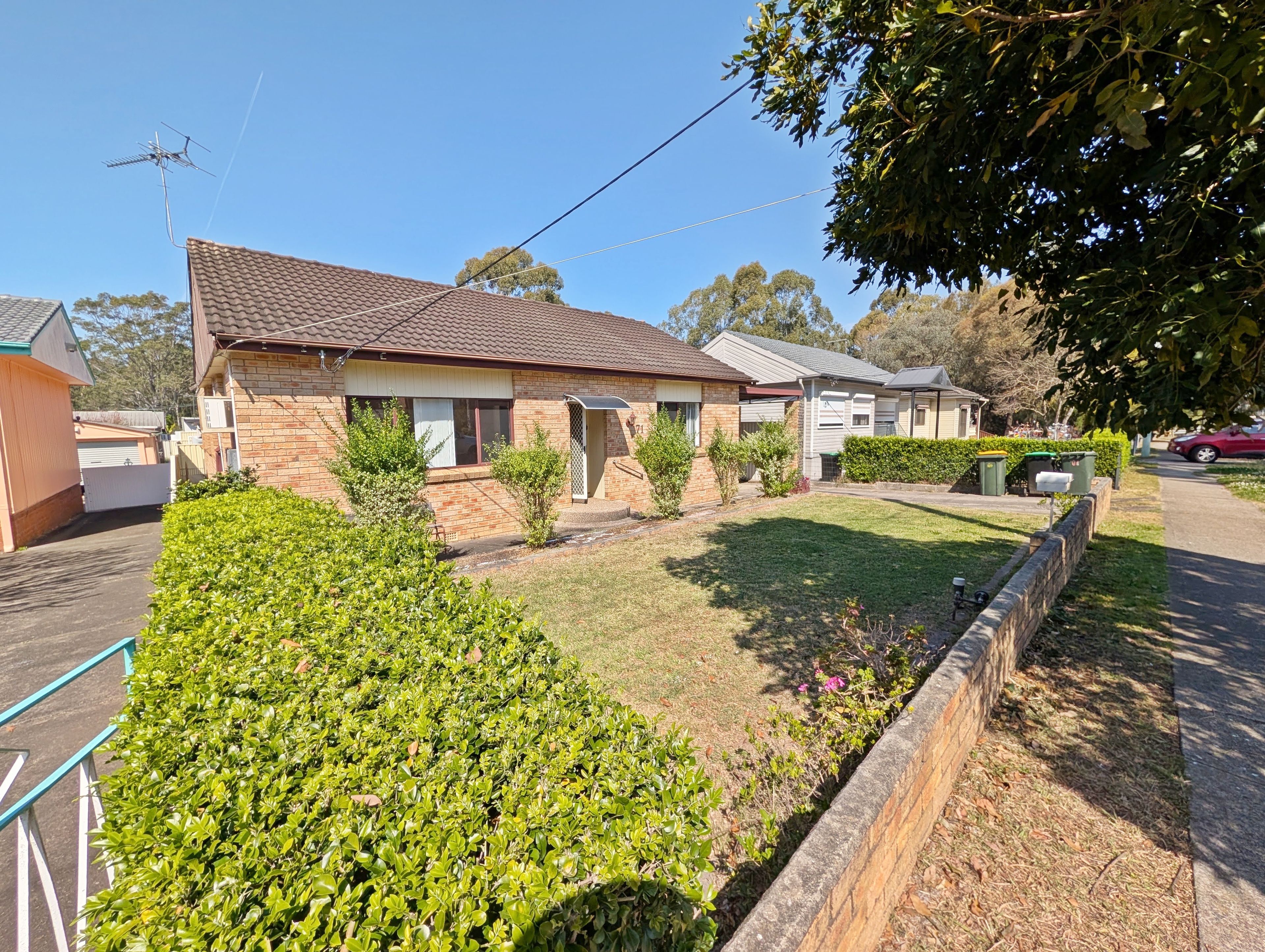 71 Avoca Road, Canley Heights, NSW 2166