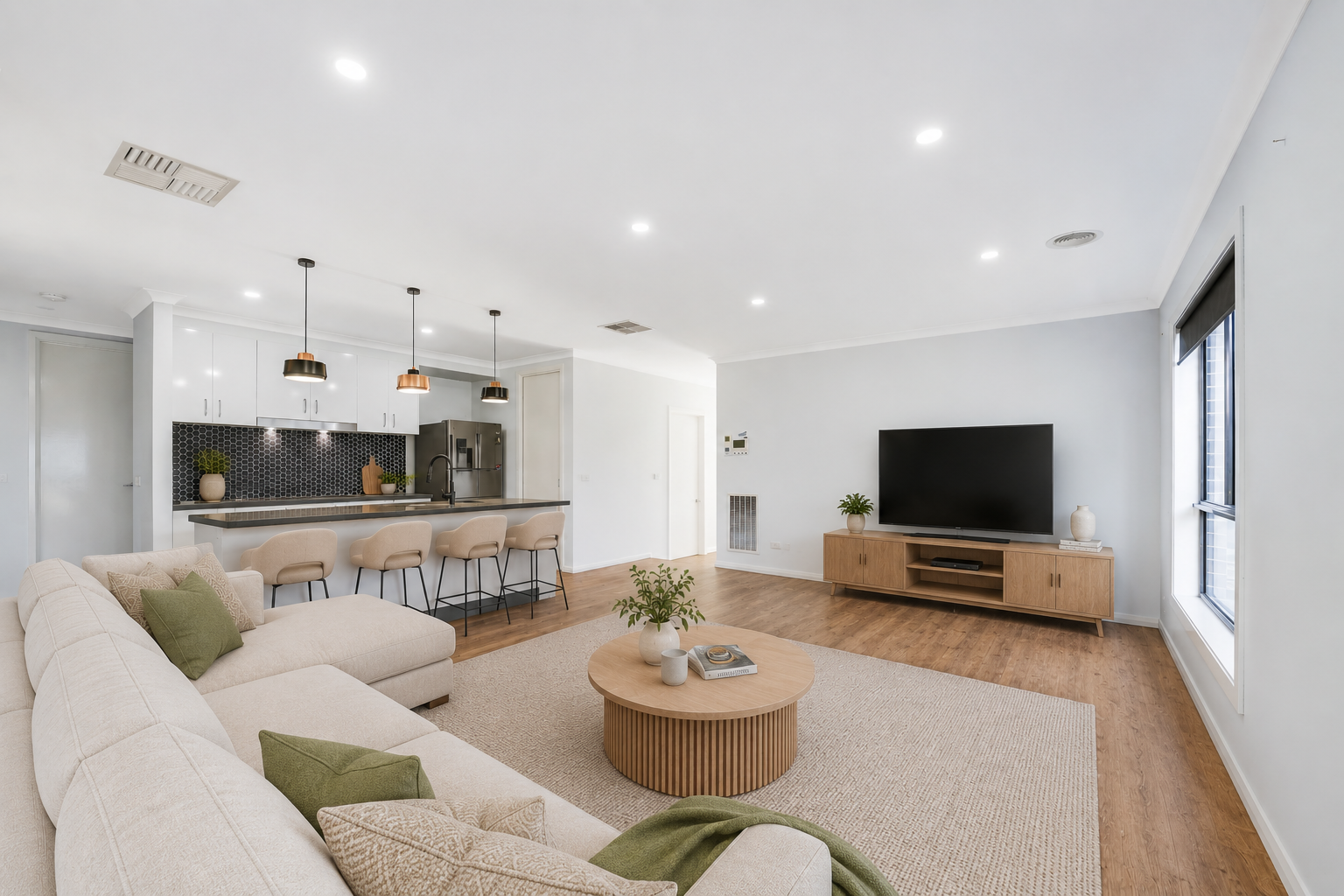 8 Anglesey Street — photo from Ray White Albury Central