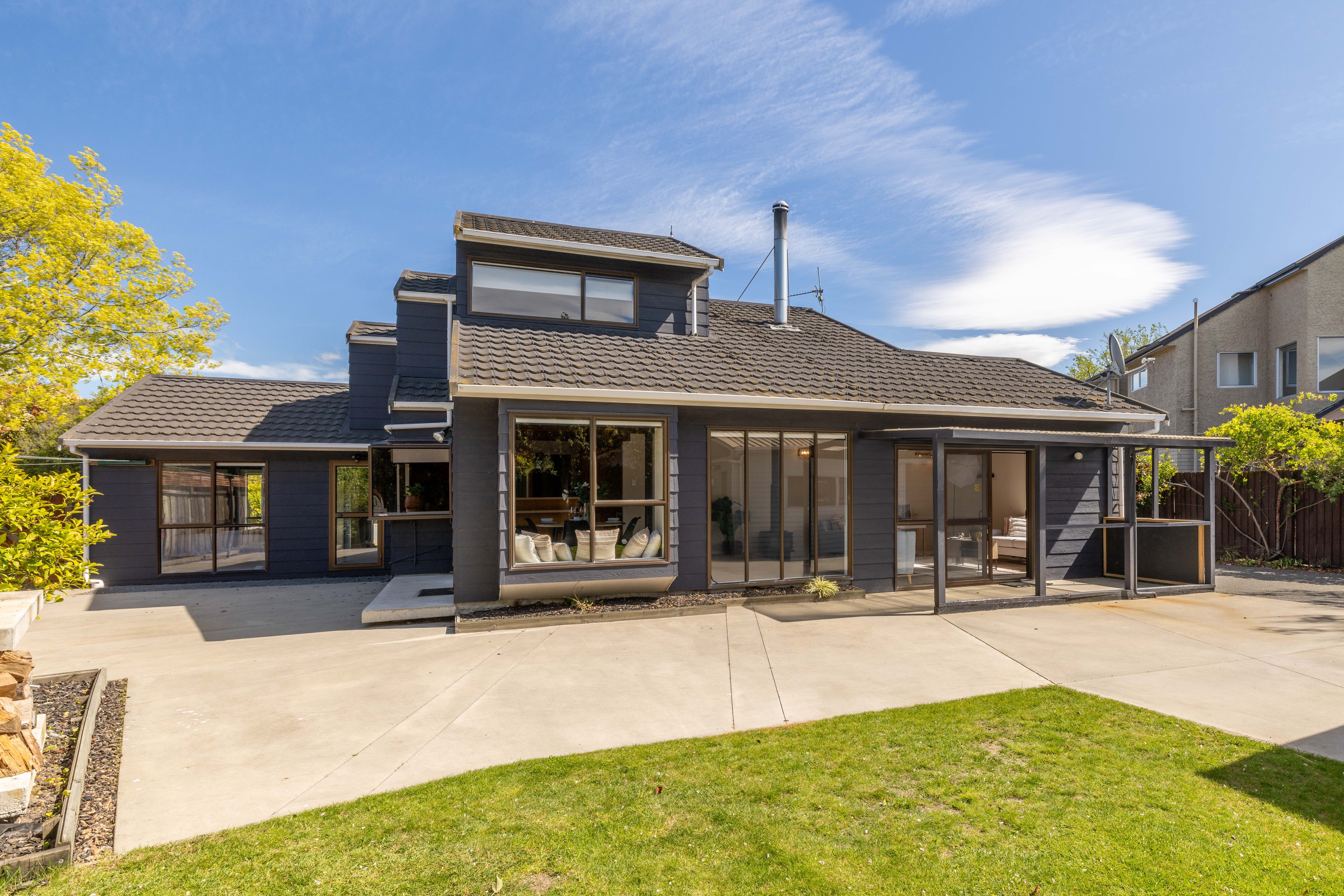 2 Michigan Place, Burwood, Christchurch City