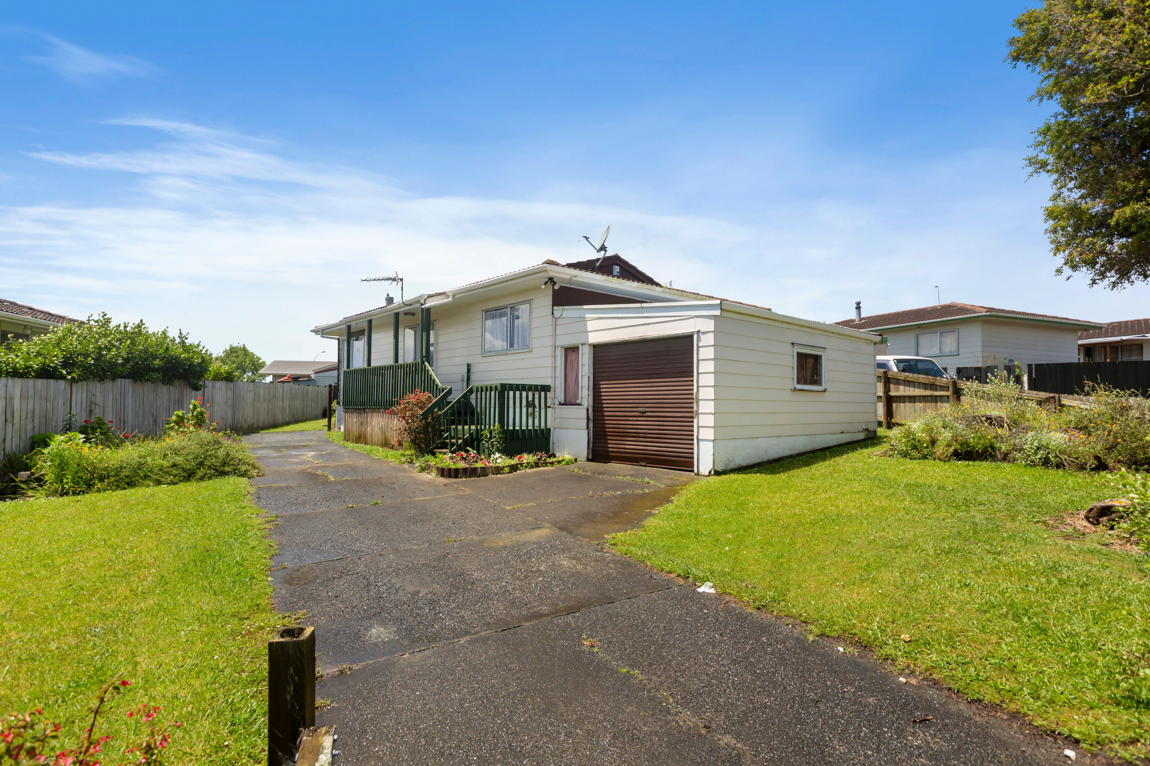 20 Bundena Place, Clendon Park, Manukau City