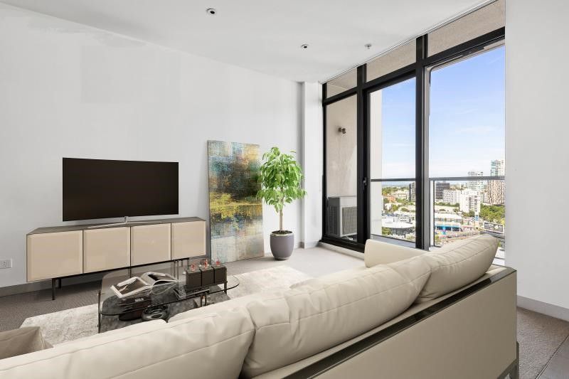 Photo inspiration: Picture Idea: 1212 283 City Road Southbank Vic 3006