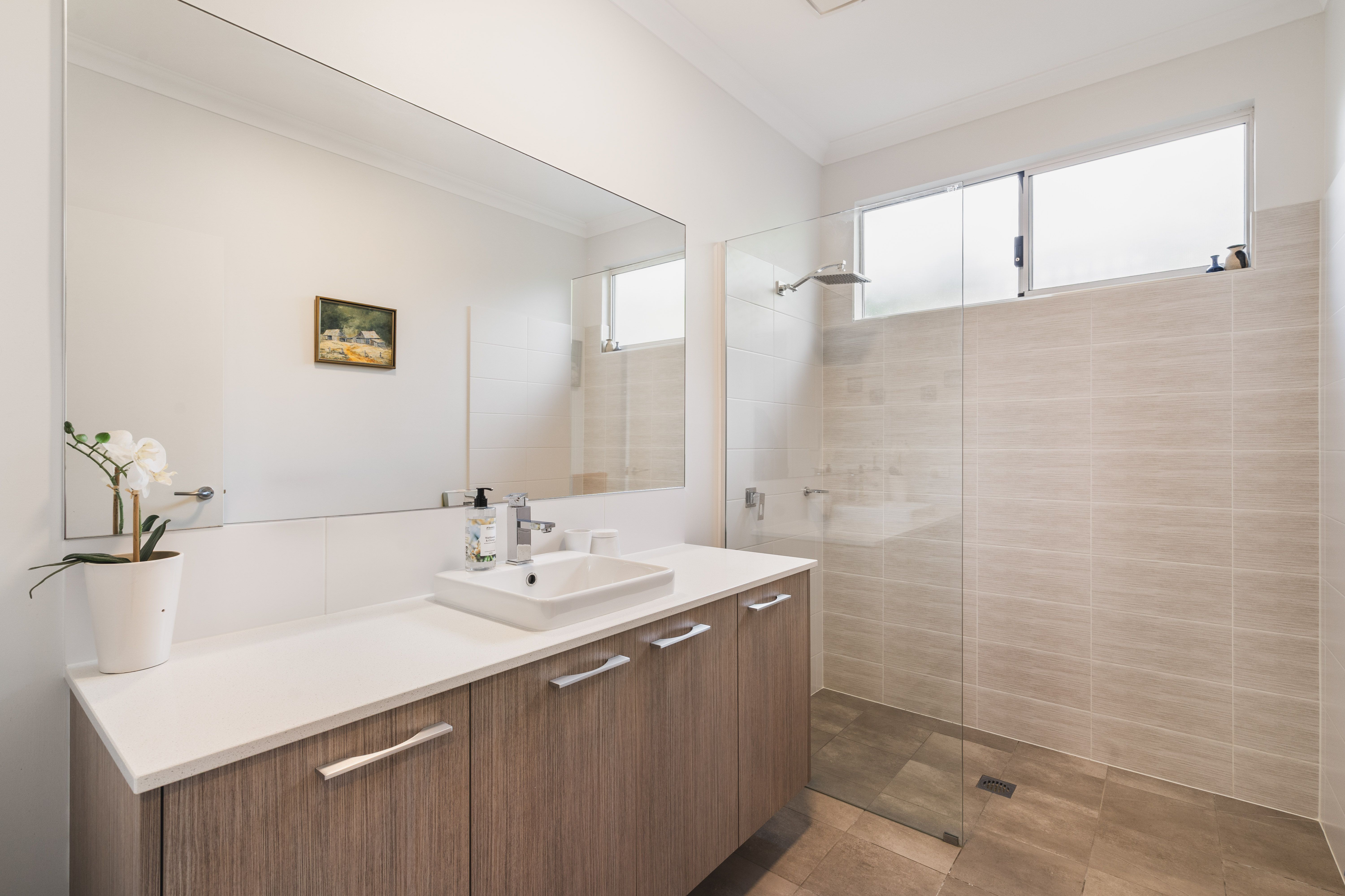 33 Tyrone Loop — photo 15 of 24