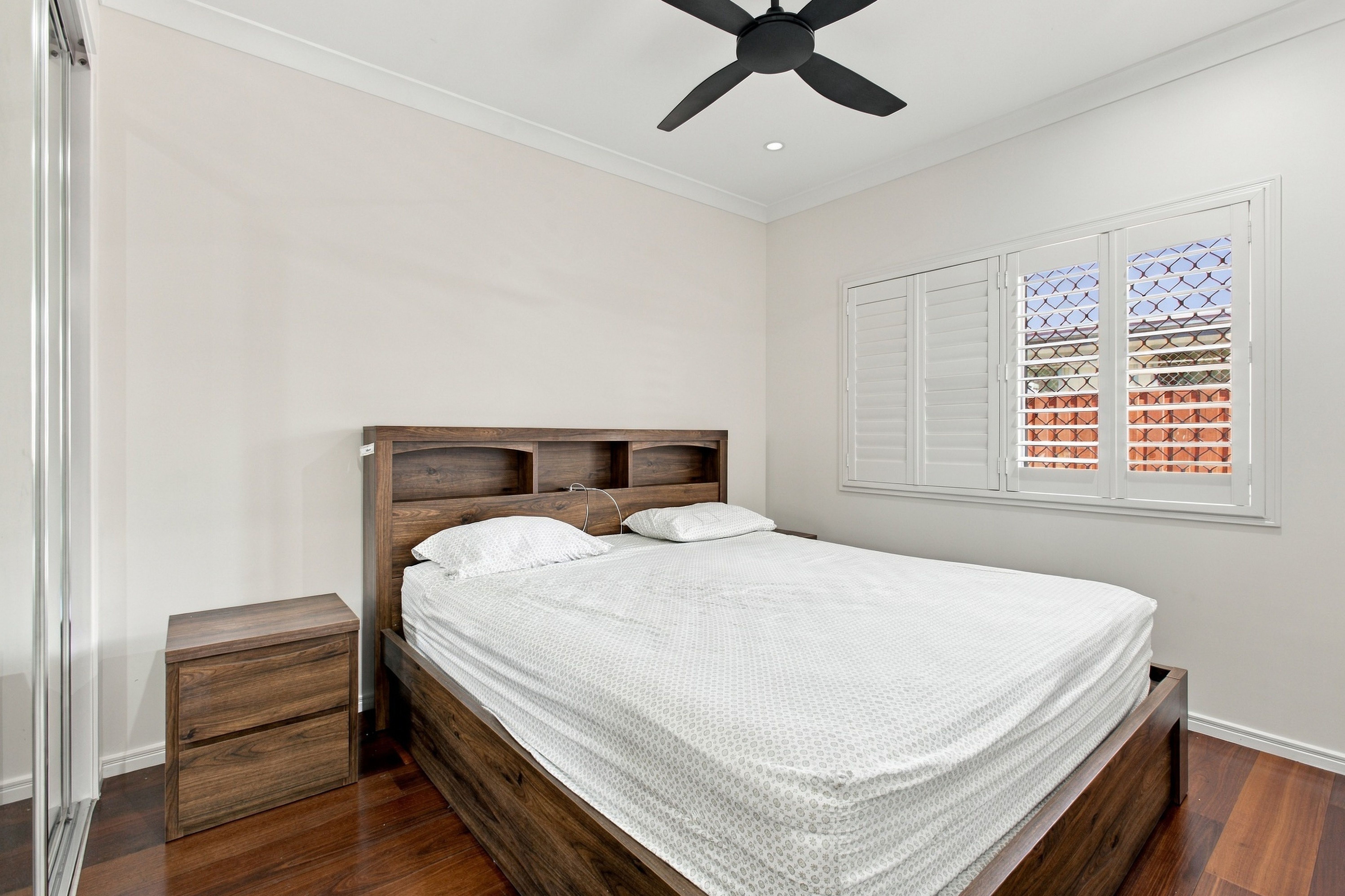 1 Beverley Court — photo 11 of 14