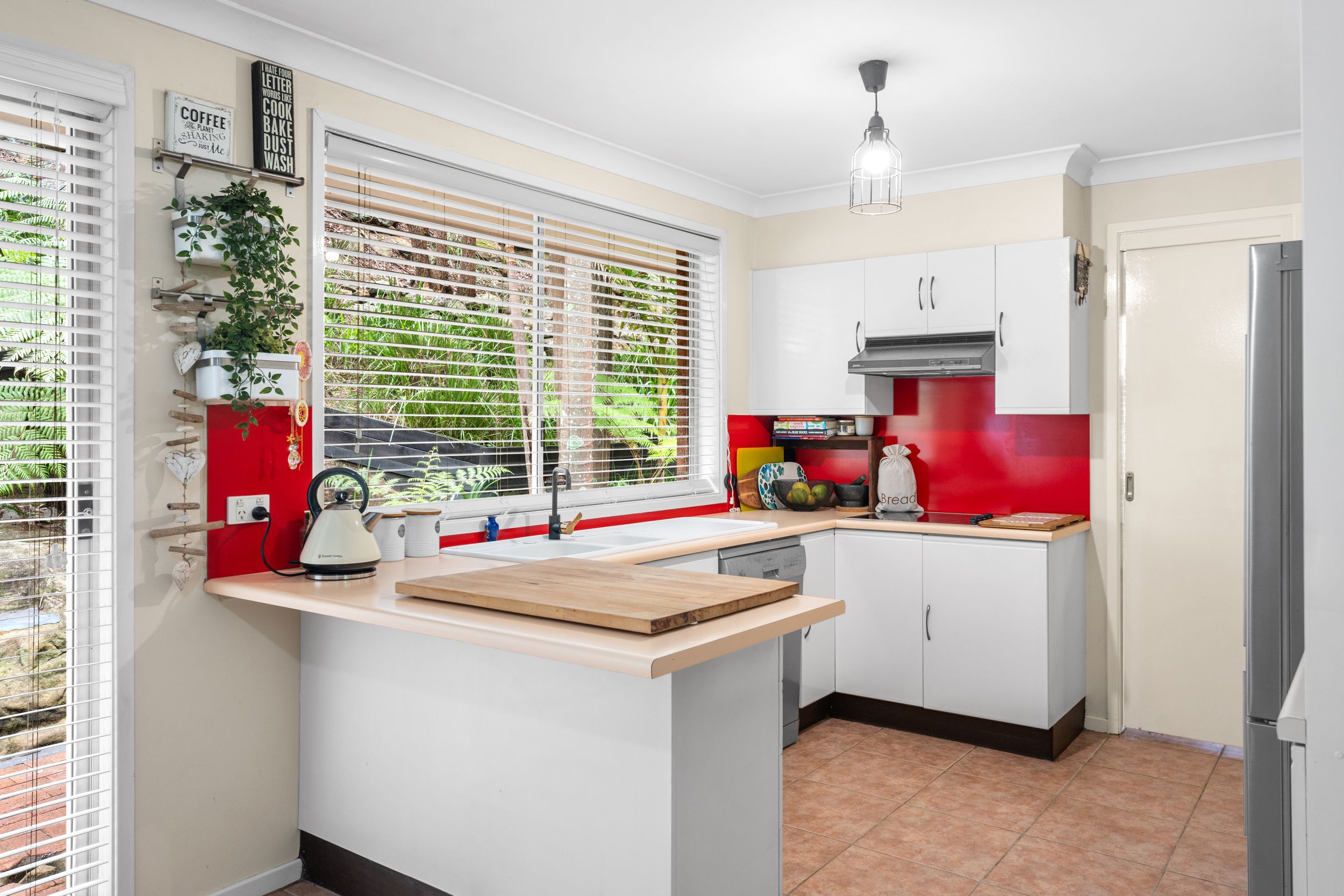 38 Mitchells Pass — photo 4 of 27