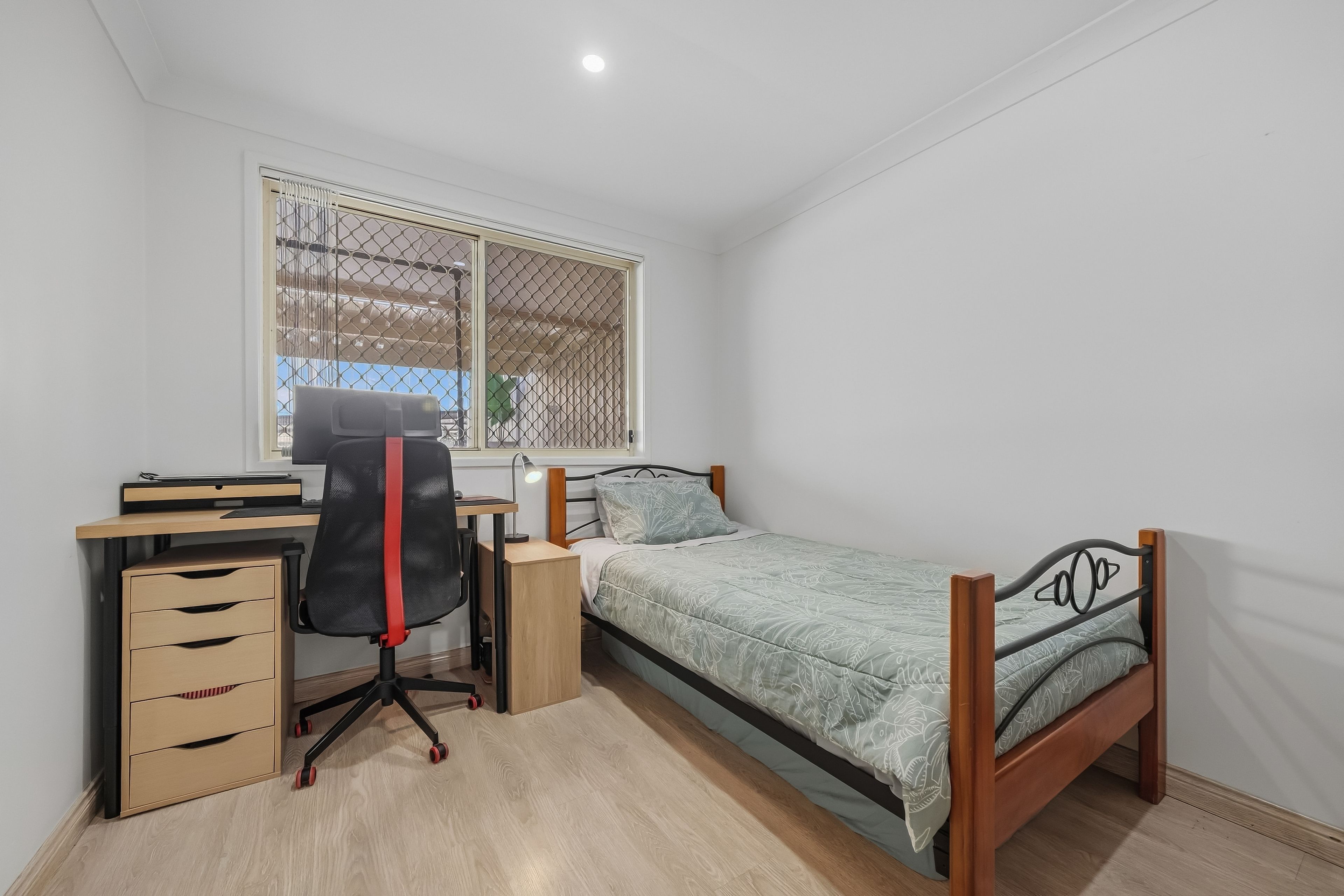 11/130 Glenfield Road — photo 8 of 11