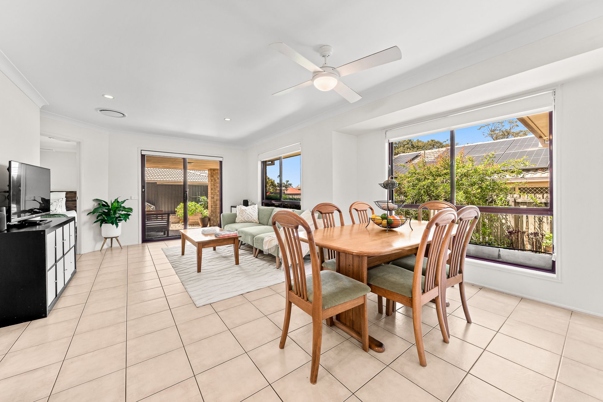 3/30 Lindeman Place — photo 10 of 21