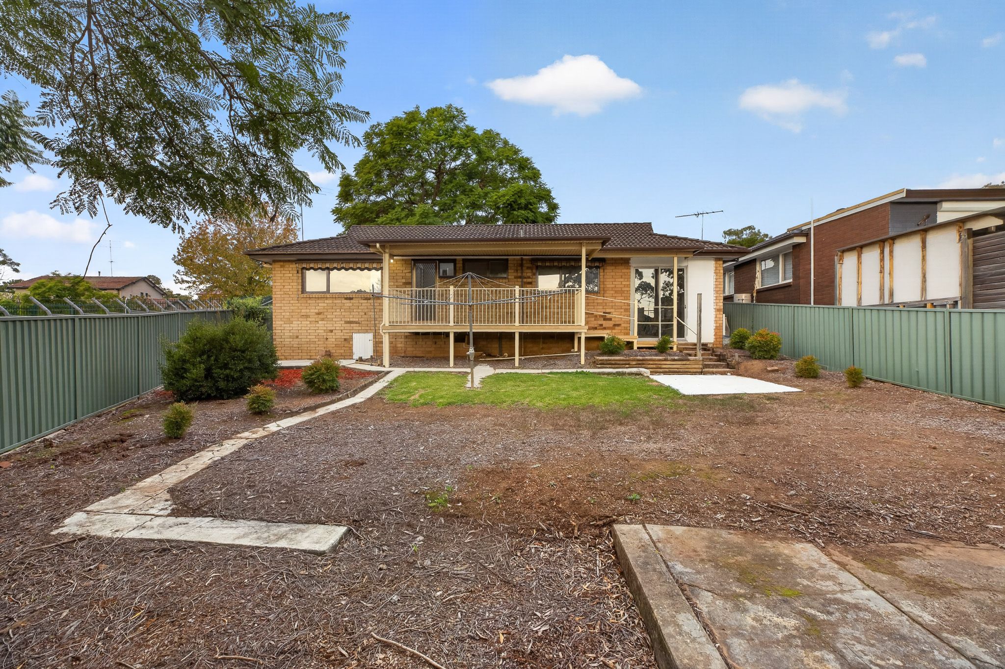 101 Jacaranda Avenue — photo 10 of 12