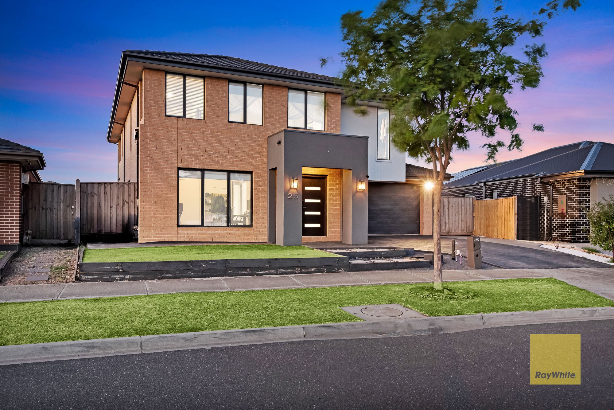 25 Latitude Promenade, Truganina, VIC 3029