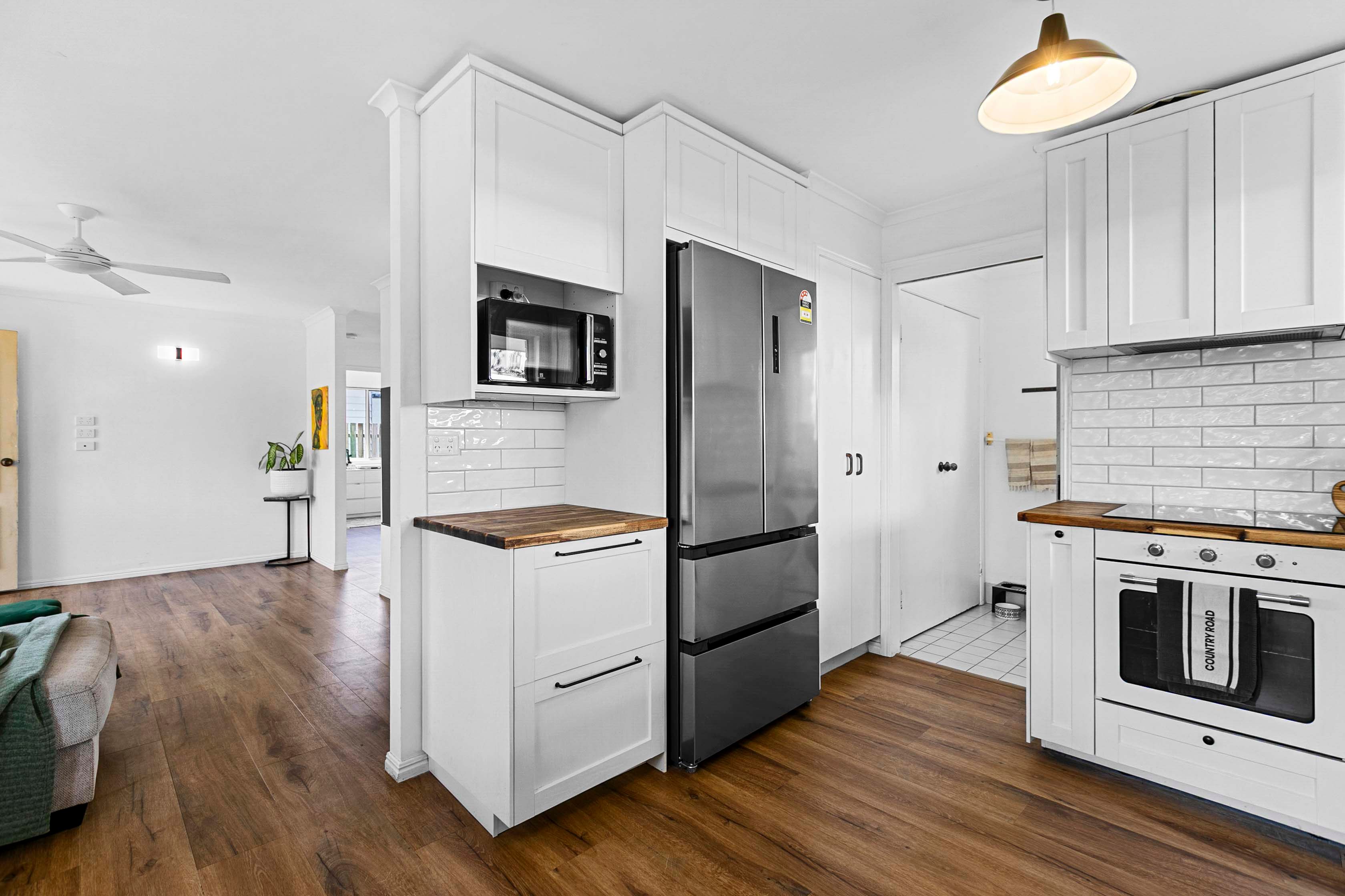 104 Limpus Street — photo 4 of 21