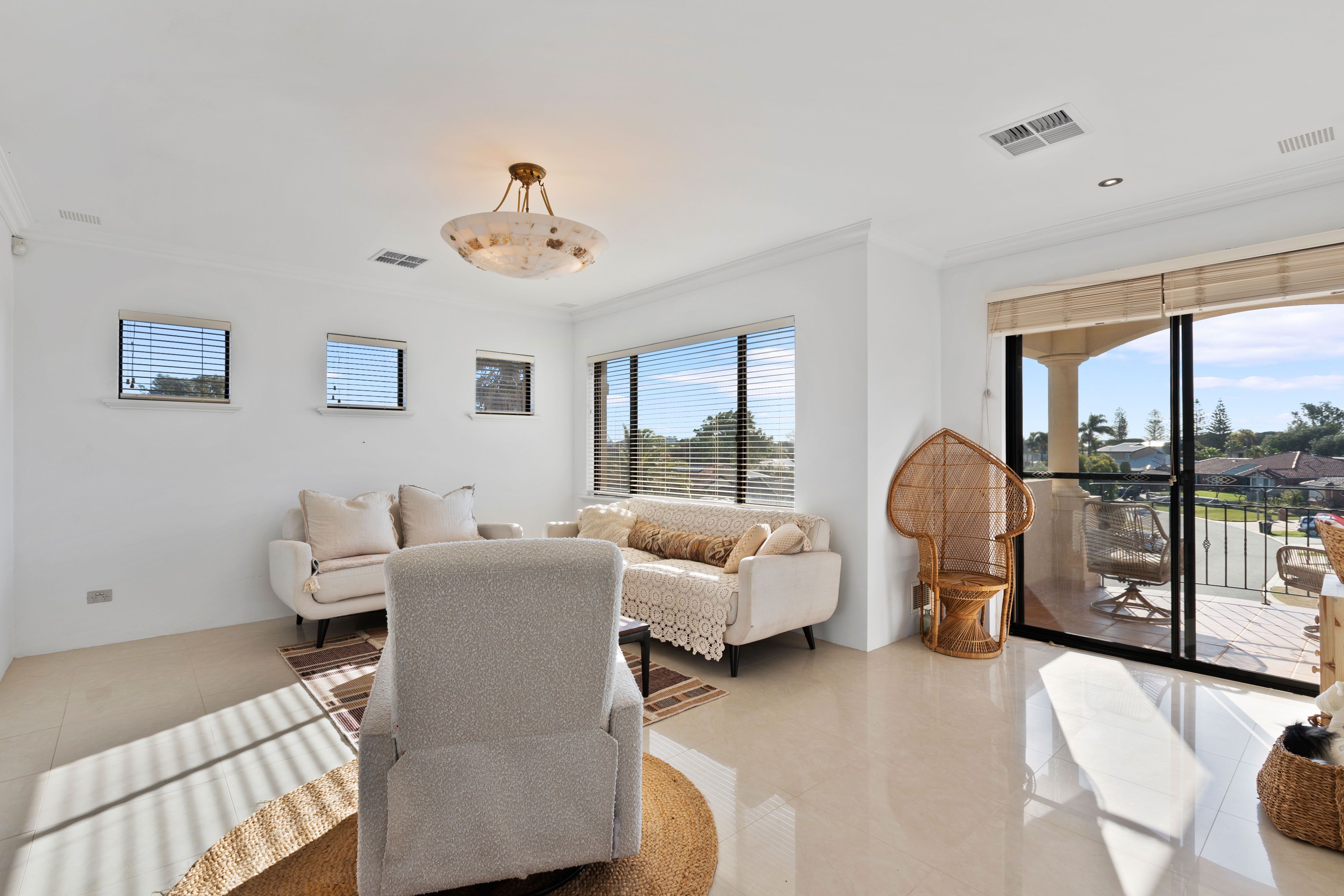 5 Montague Way — photo 13 of 30