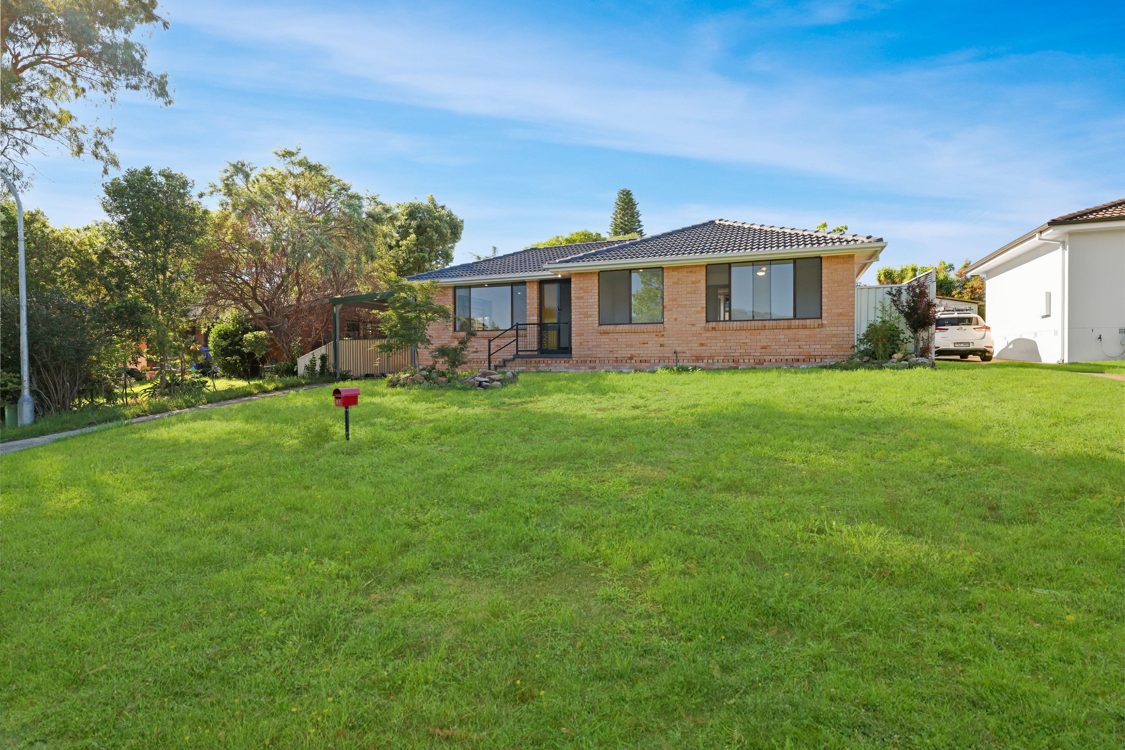 22 Yeovil Drive, Bomaderry, NSW 2541