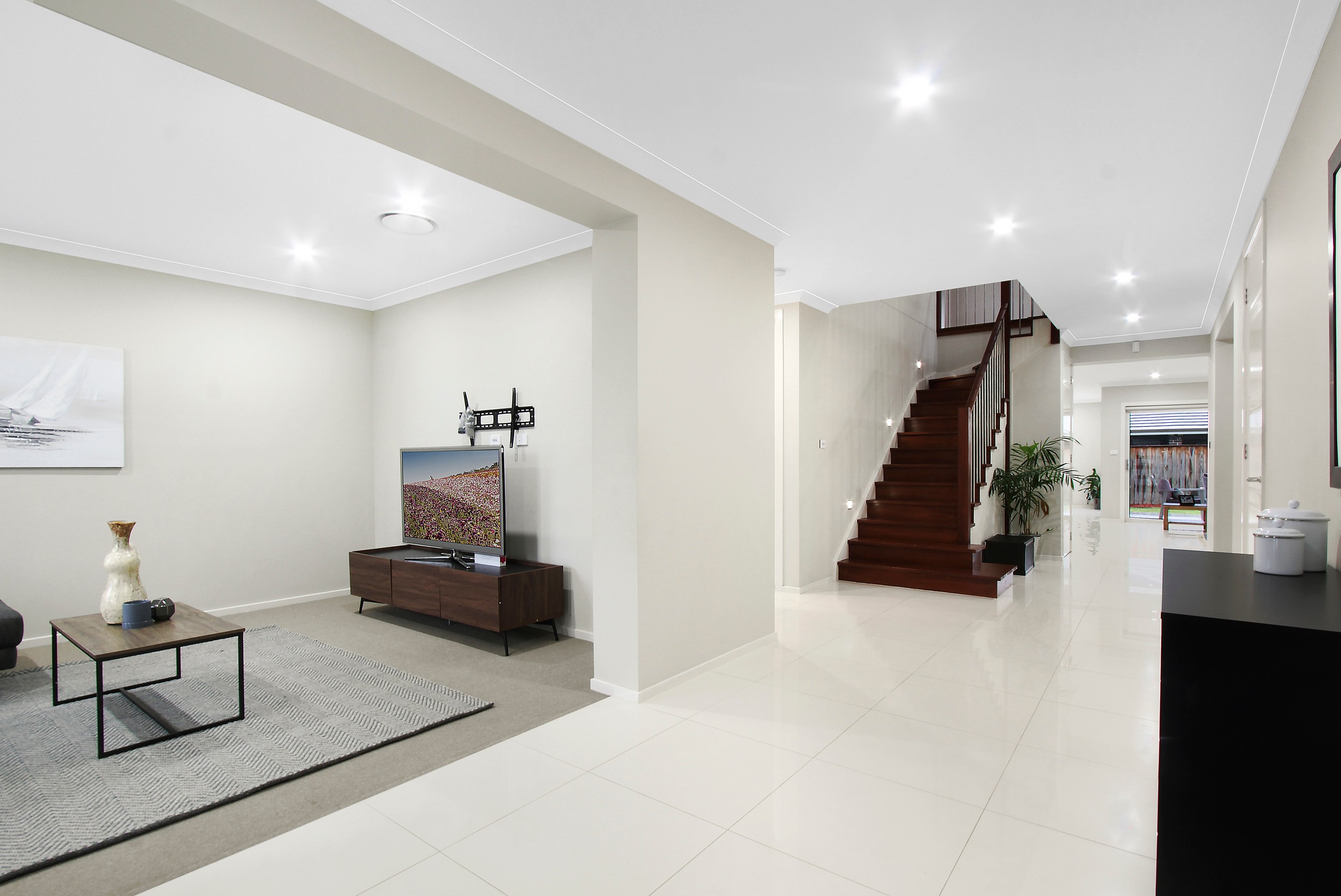 9 Crossley Avenue, Carnes Hill, NSW 2171