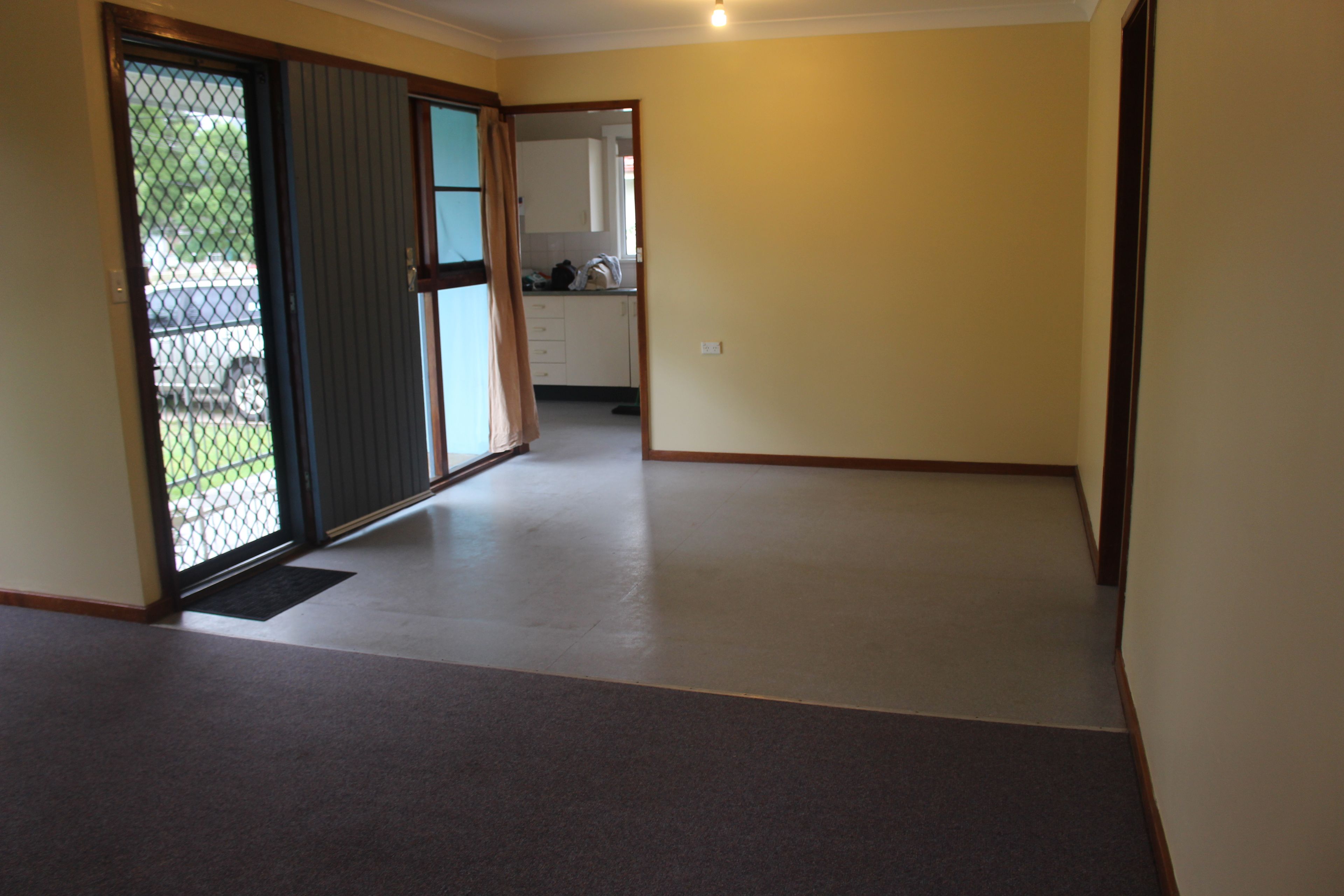 73 Sampson Crescent, Bomaderry, NSW 2541