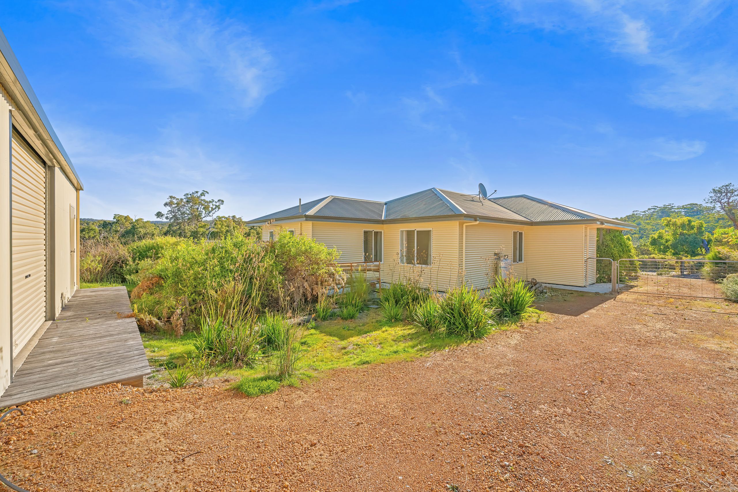 2 Merlot Street — photo 15 of 18