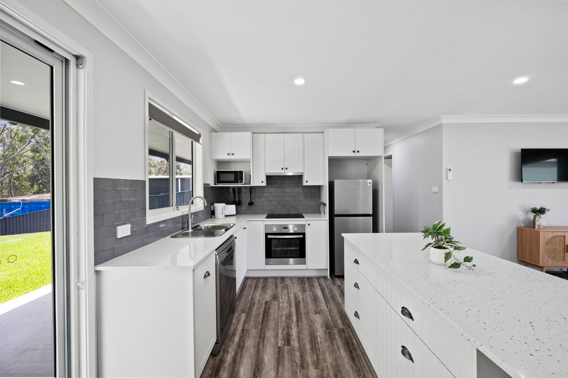 13 Hazel Road — photo 7 of 18