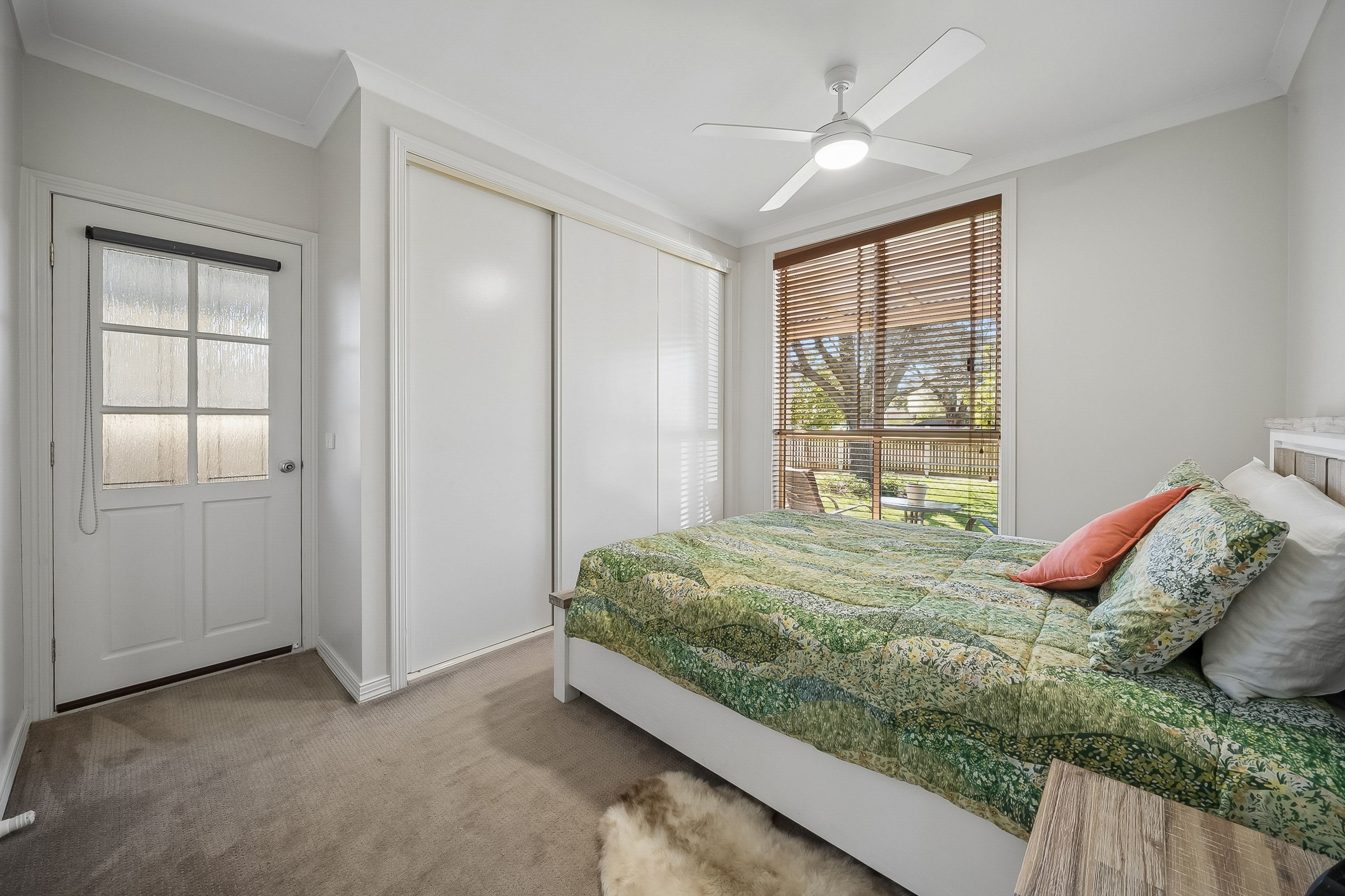 17 Mitchell Avenue — photo 7 of 15