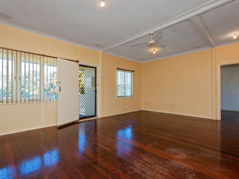 79 Bayly Street, Wonthella, WA 6530