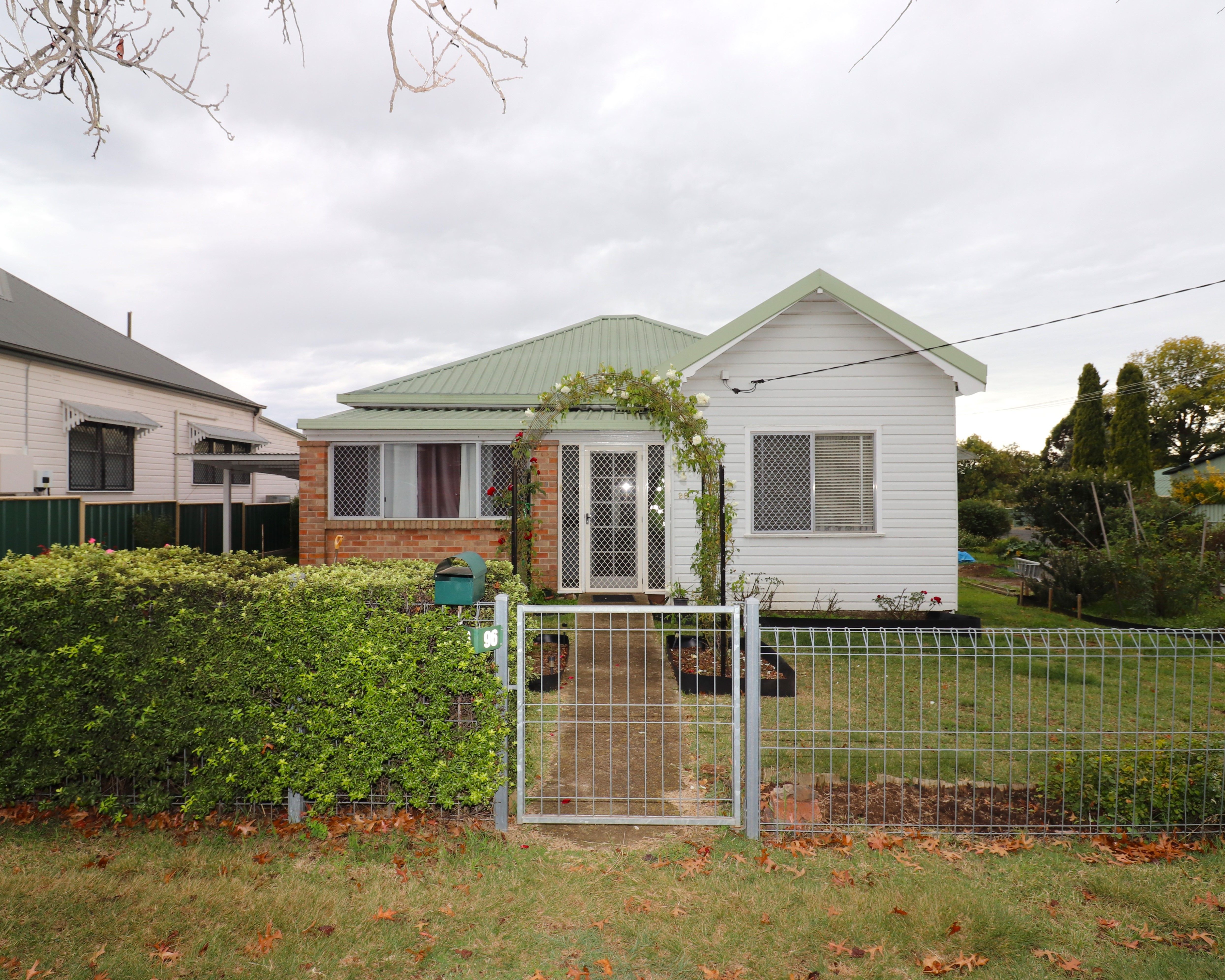 96 Taylor Street, Glen Innes NSW 2370