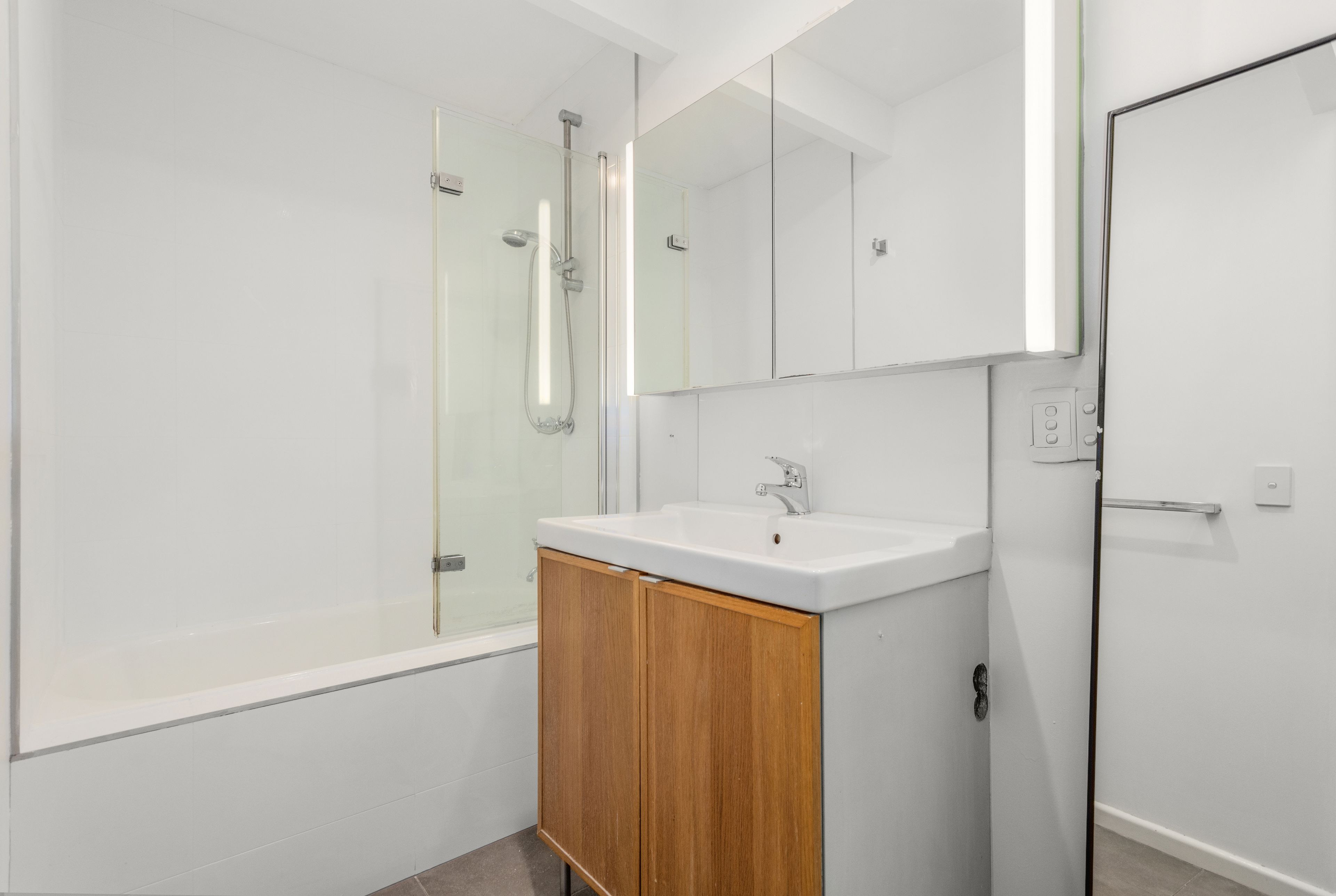 8/89 Neerim Road, Glen Huntly, VIC 3163