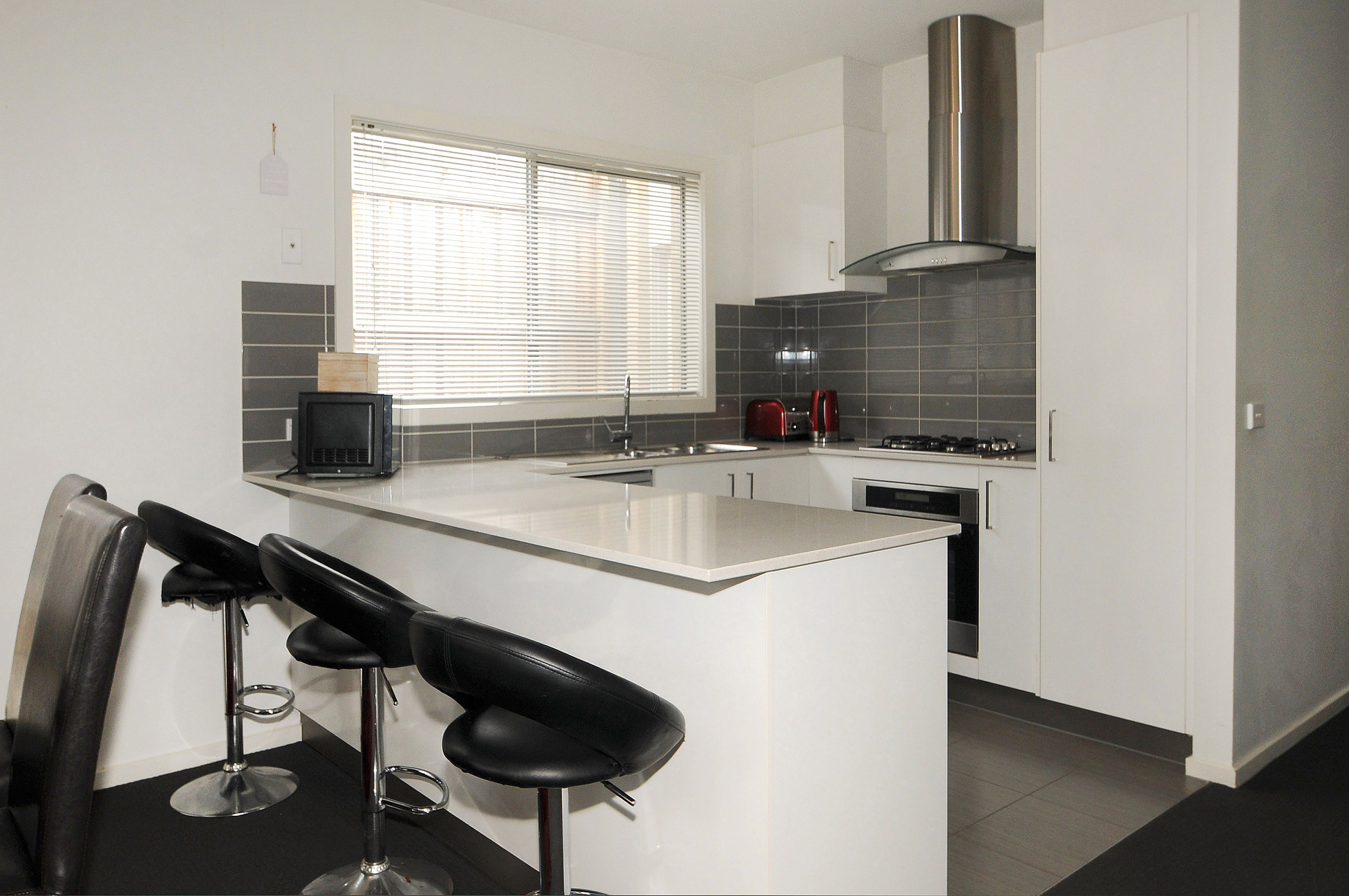 27 Botany Drive, Carrum Downs VIC 3201