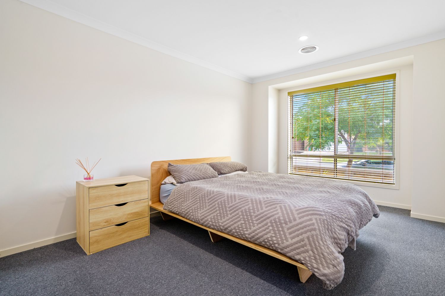 21 Fitzwilliam Drive — photo 5 of 7