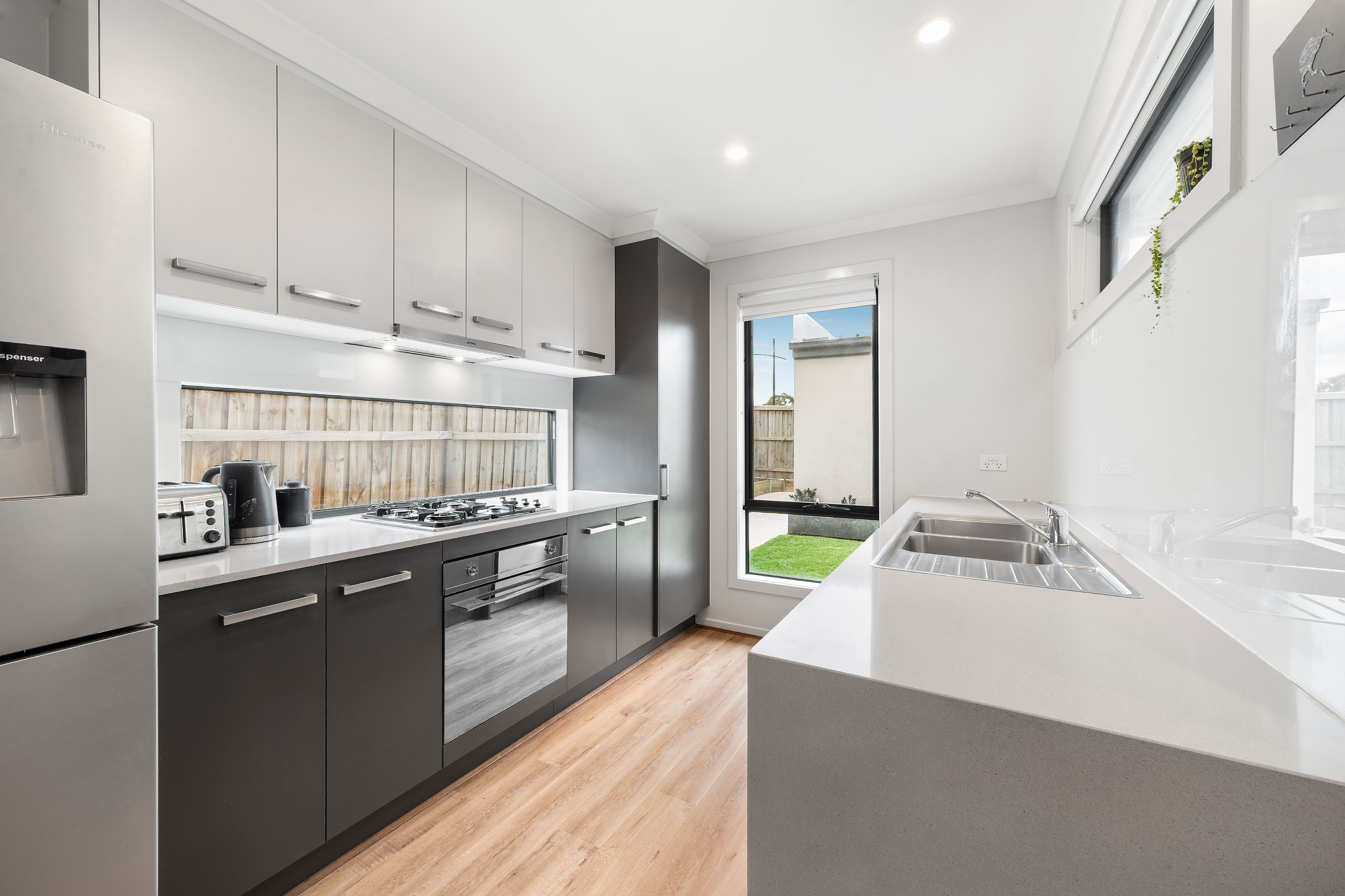 64 Vearings Road — photo 3 of 15