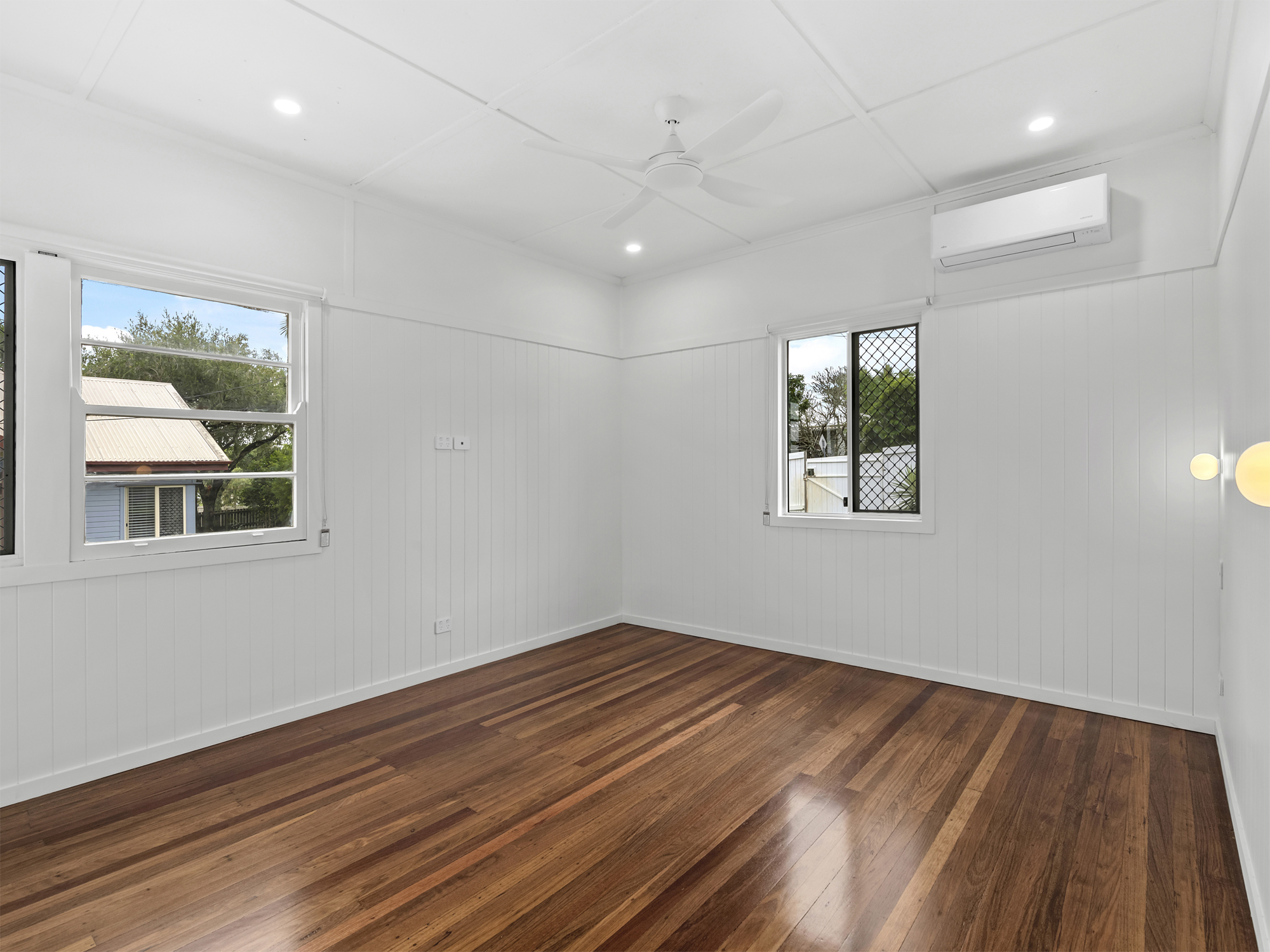 61 Funnell Street — photo 7 of 14
