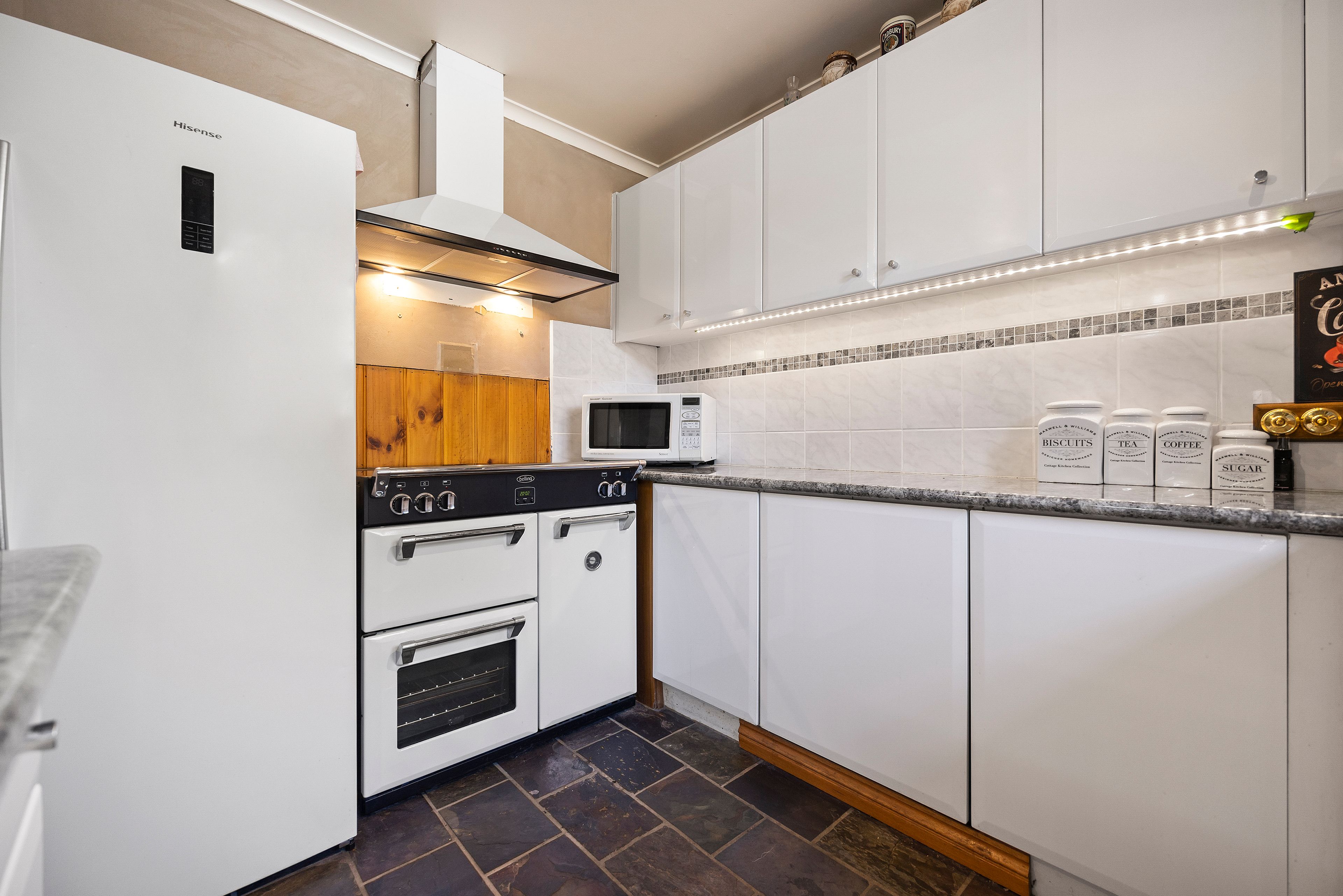 12 Mudie Avenue — photo 4 of 15