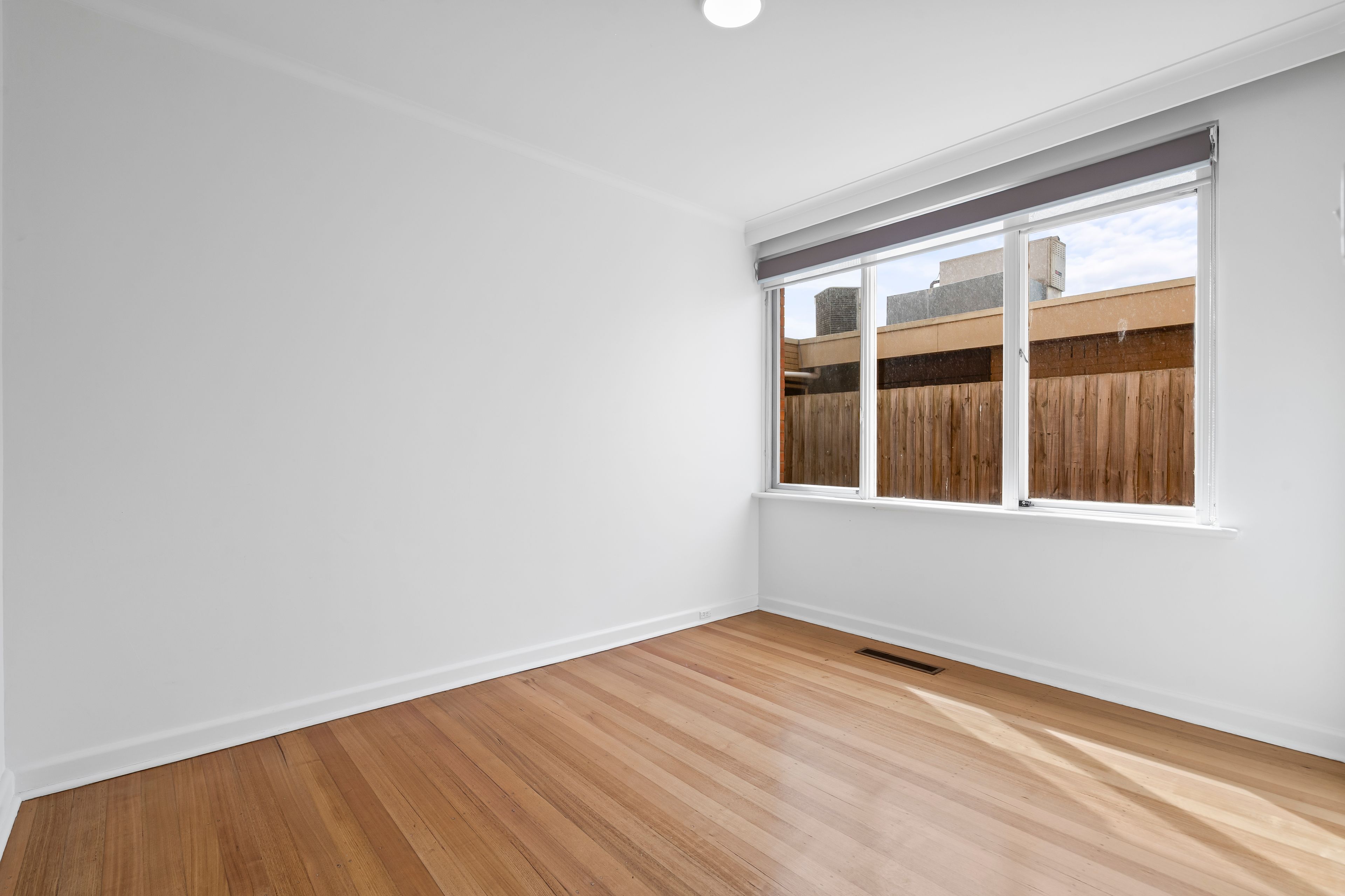 2/26 Melby Avenue — photo 11 of 14