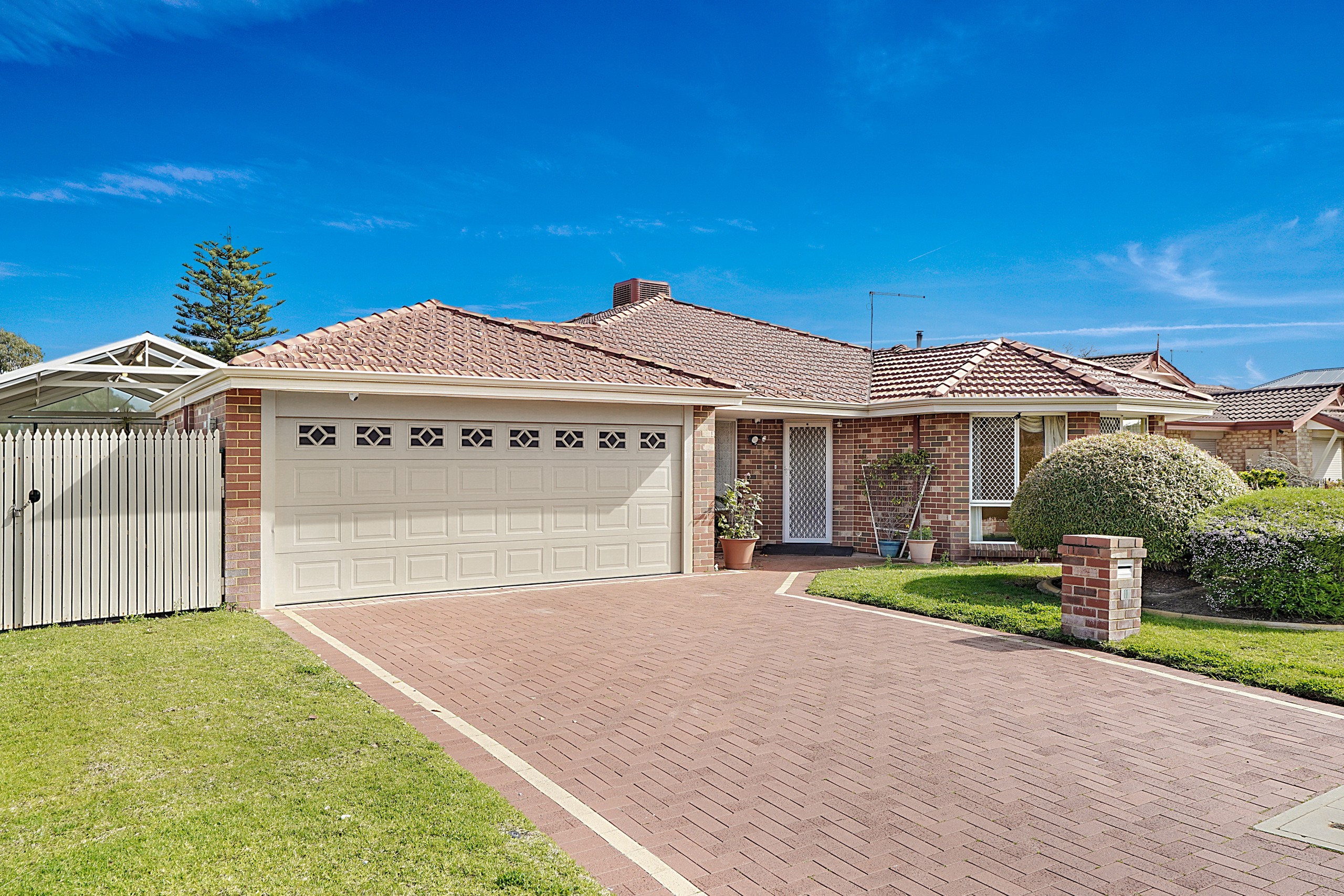 11 Federation Drive, Singleton, WA 6175