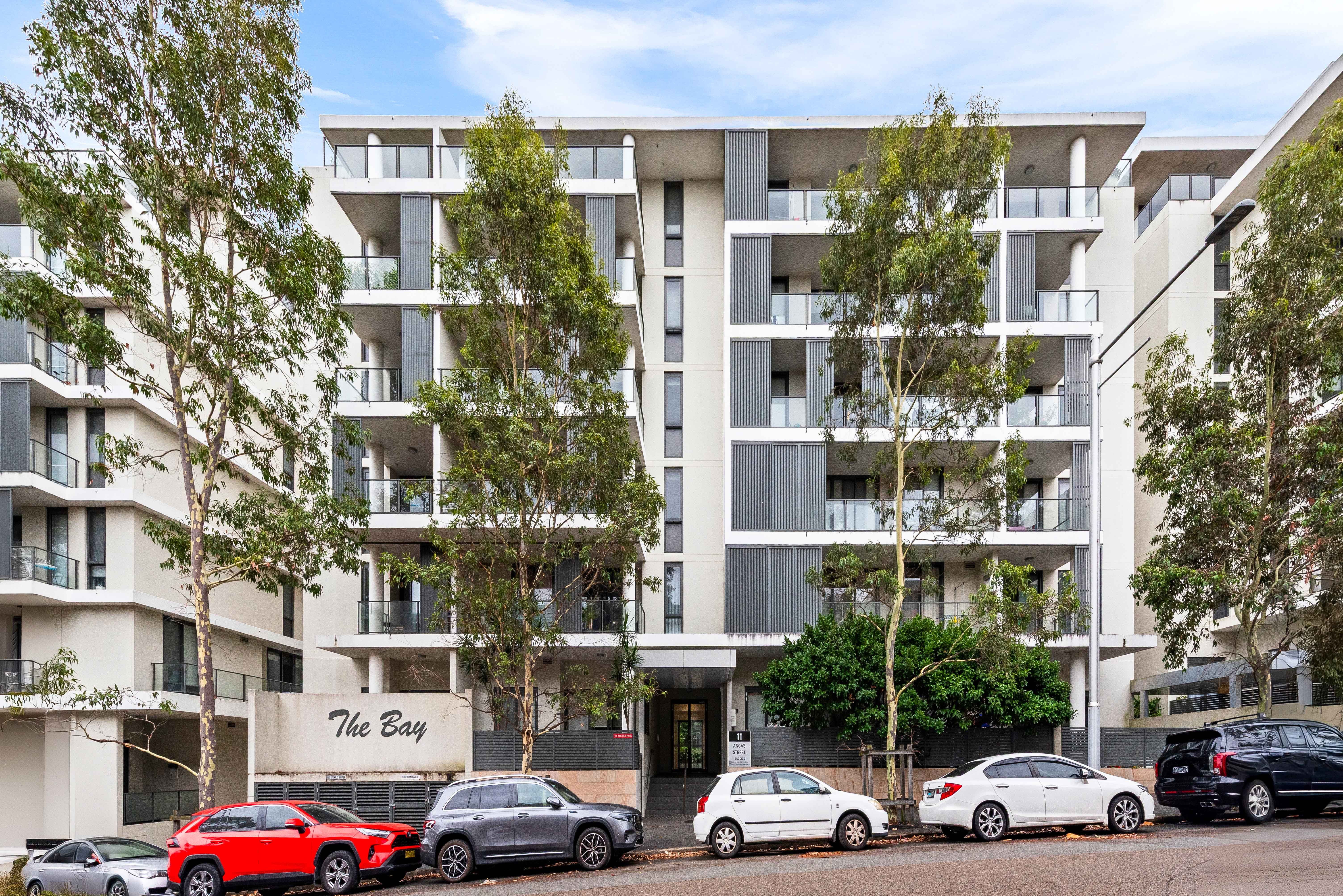11 Angas Street, Meadowbank NSW 2114