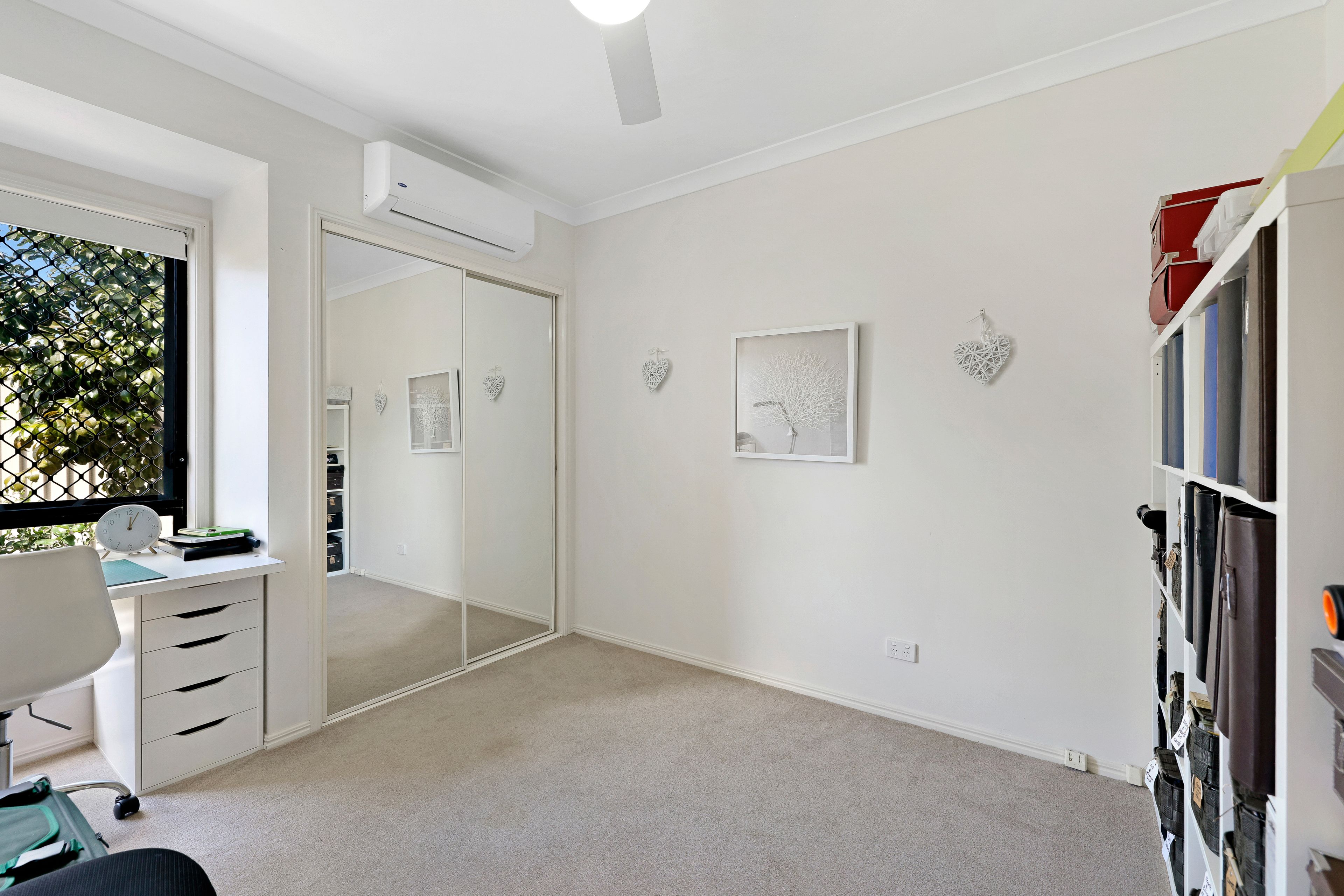 28 Saint Stephens Drive — photo 18 of 30