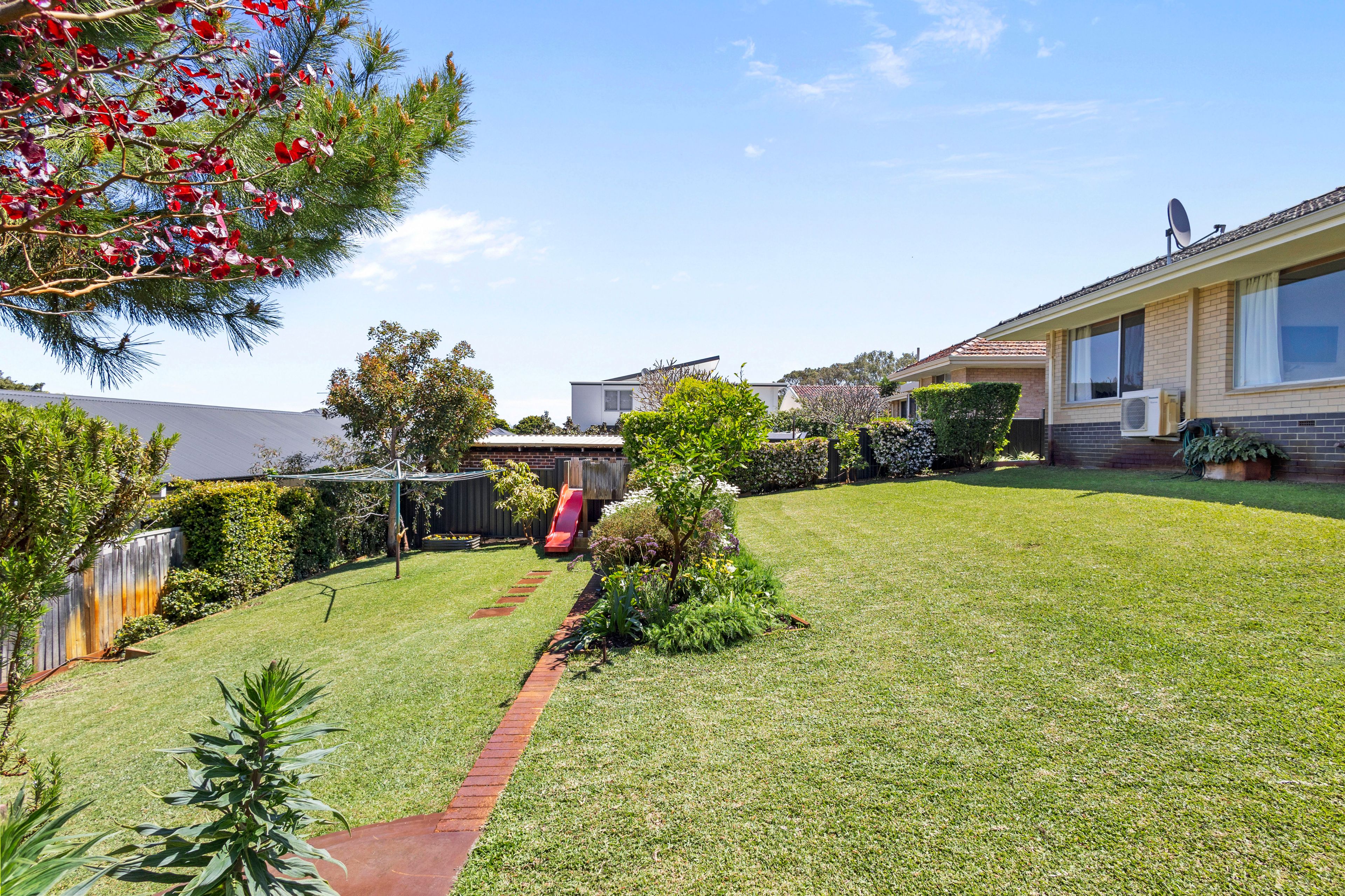 9 Camden Street, Wembley Downs, WA 6019