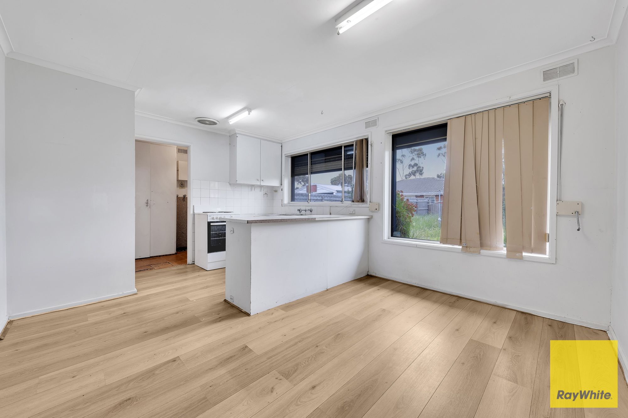 24 BRENNAN Street — photo 9 of 17
