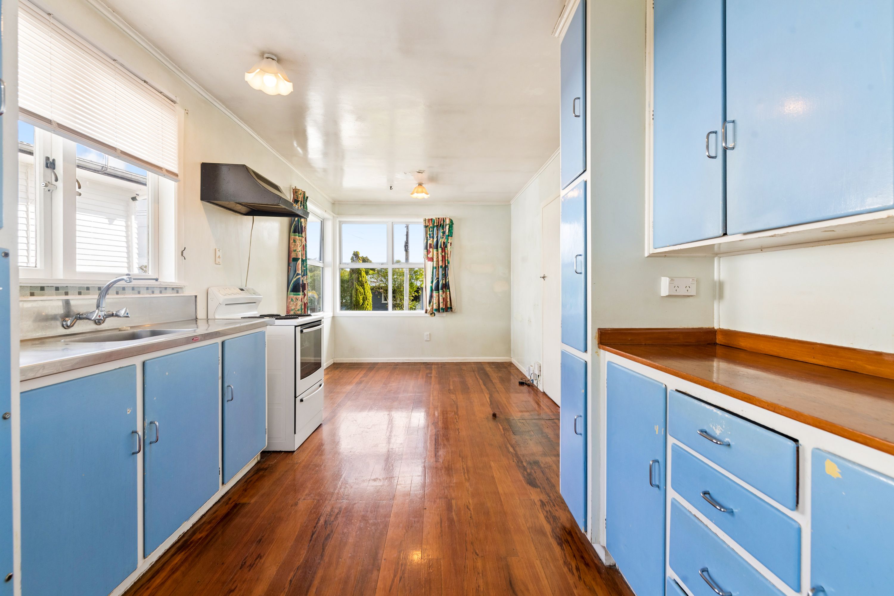 11 Pitcairn Place, Avondale, Auckland City